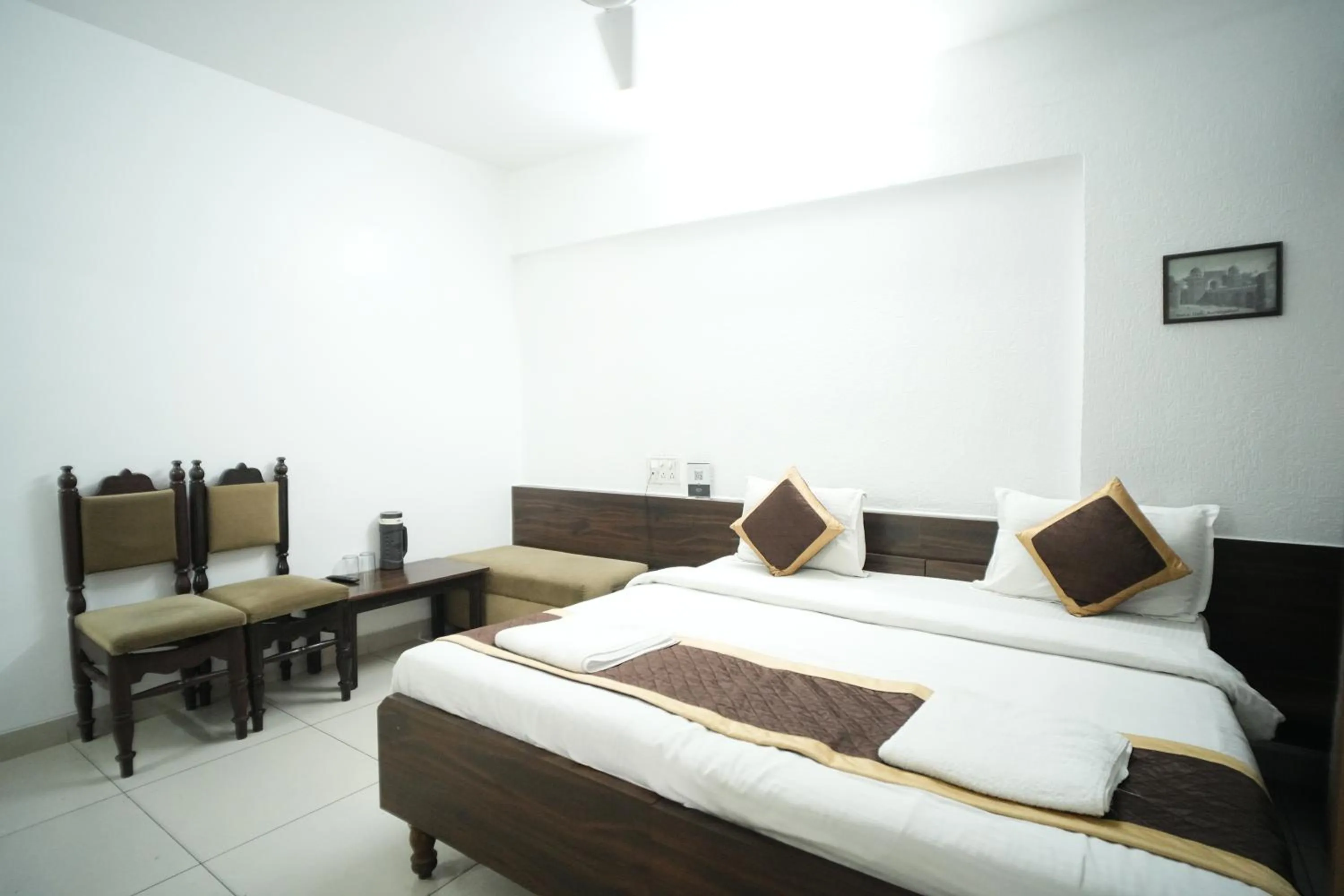 Bed in Hotel Kartiki