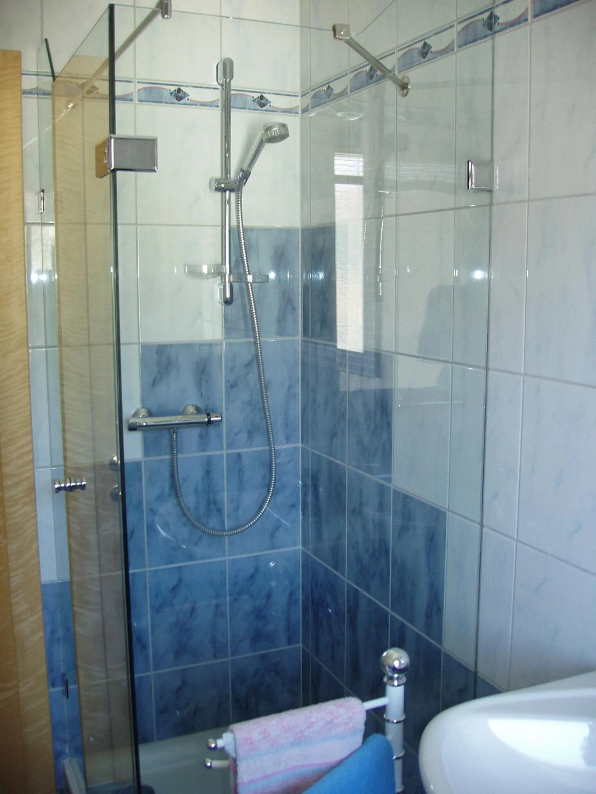 Bathroom in Ferienwohnung Wohlfartstätter