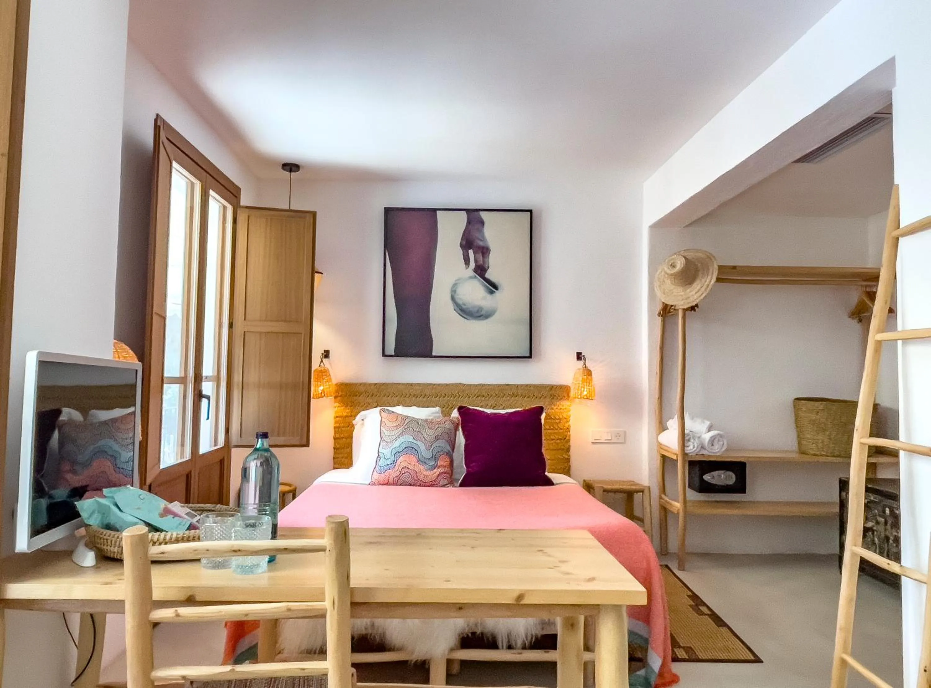 Bed in Hostal Mar y Sal