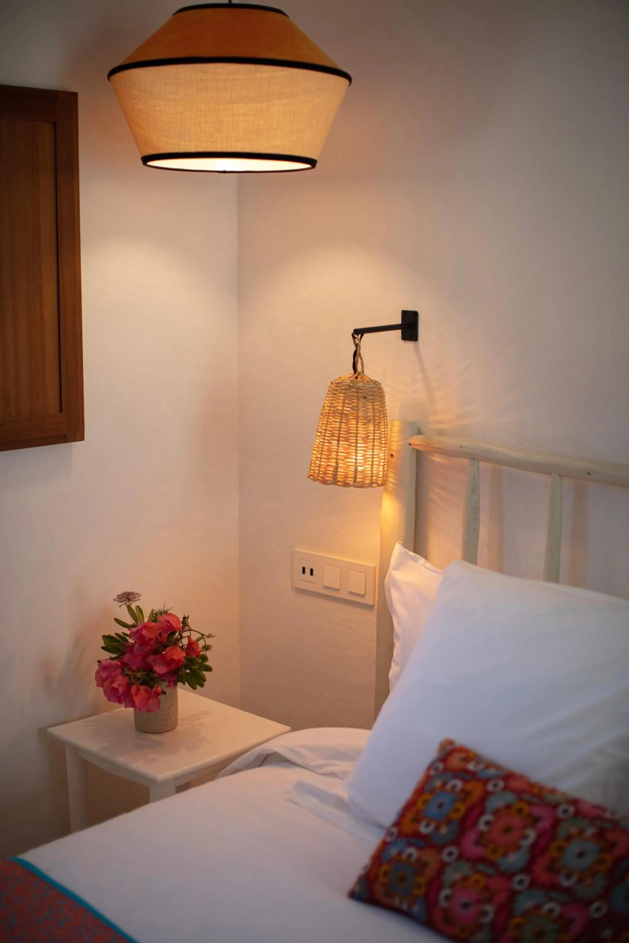 Decorative detail, Bed in Hostal Mar y Sal