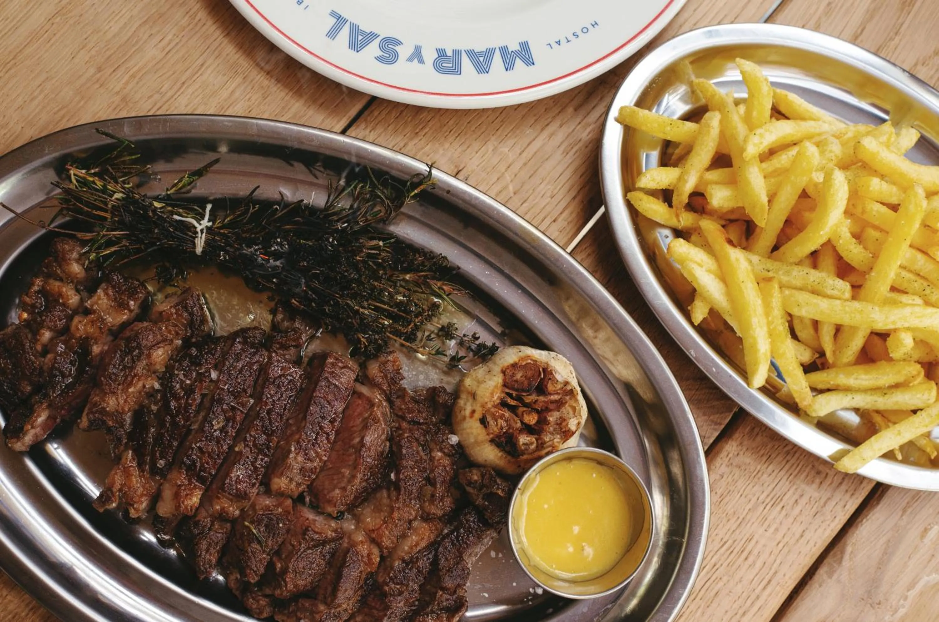 Restaurant/places to eat in Hostal Mar y Sal