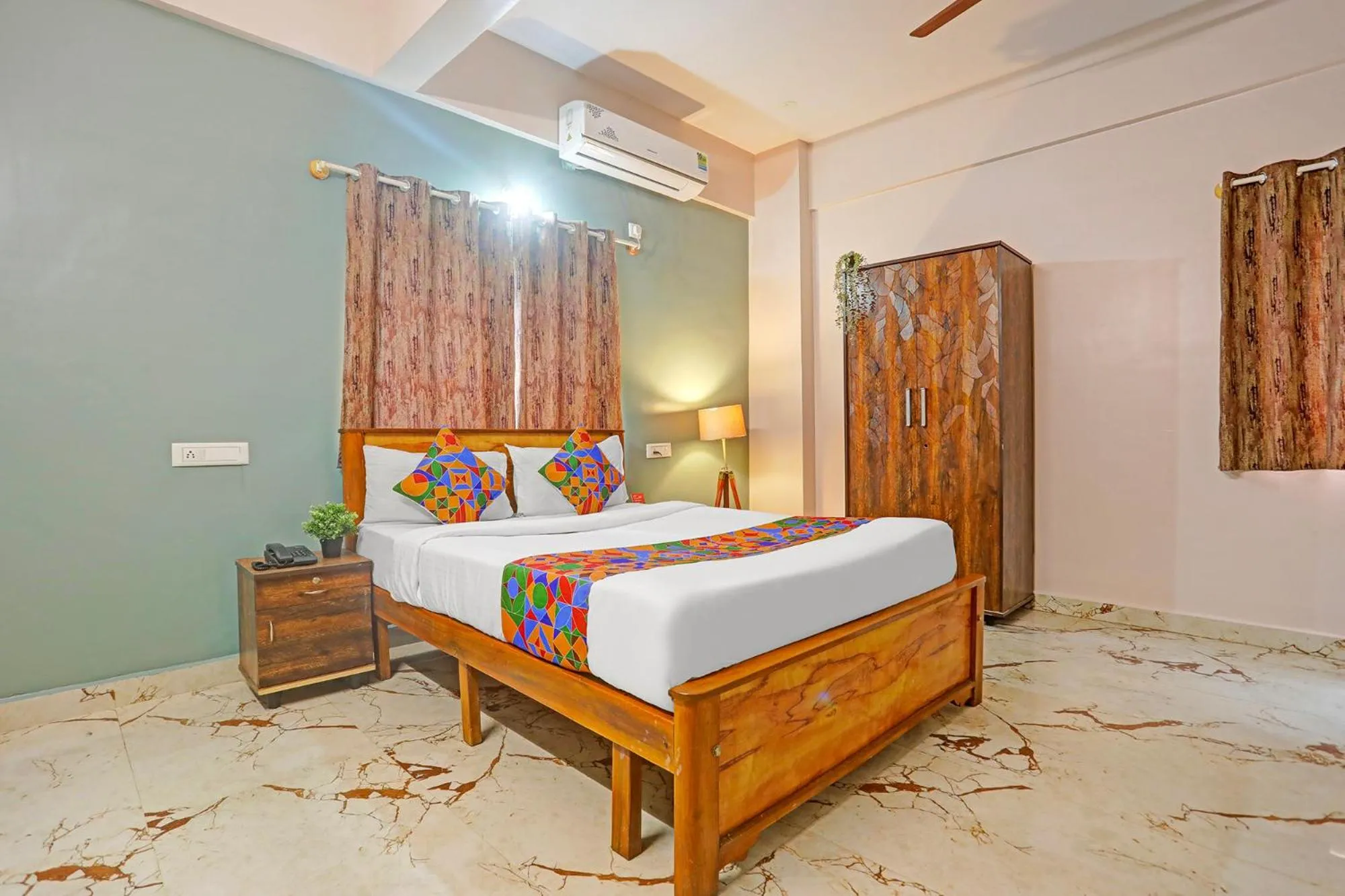 Bed in FabHotel Kings Palace Manyata - Near Manyata Tech Park Main Gate