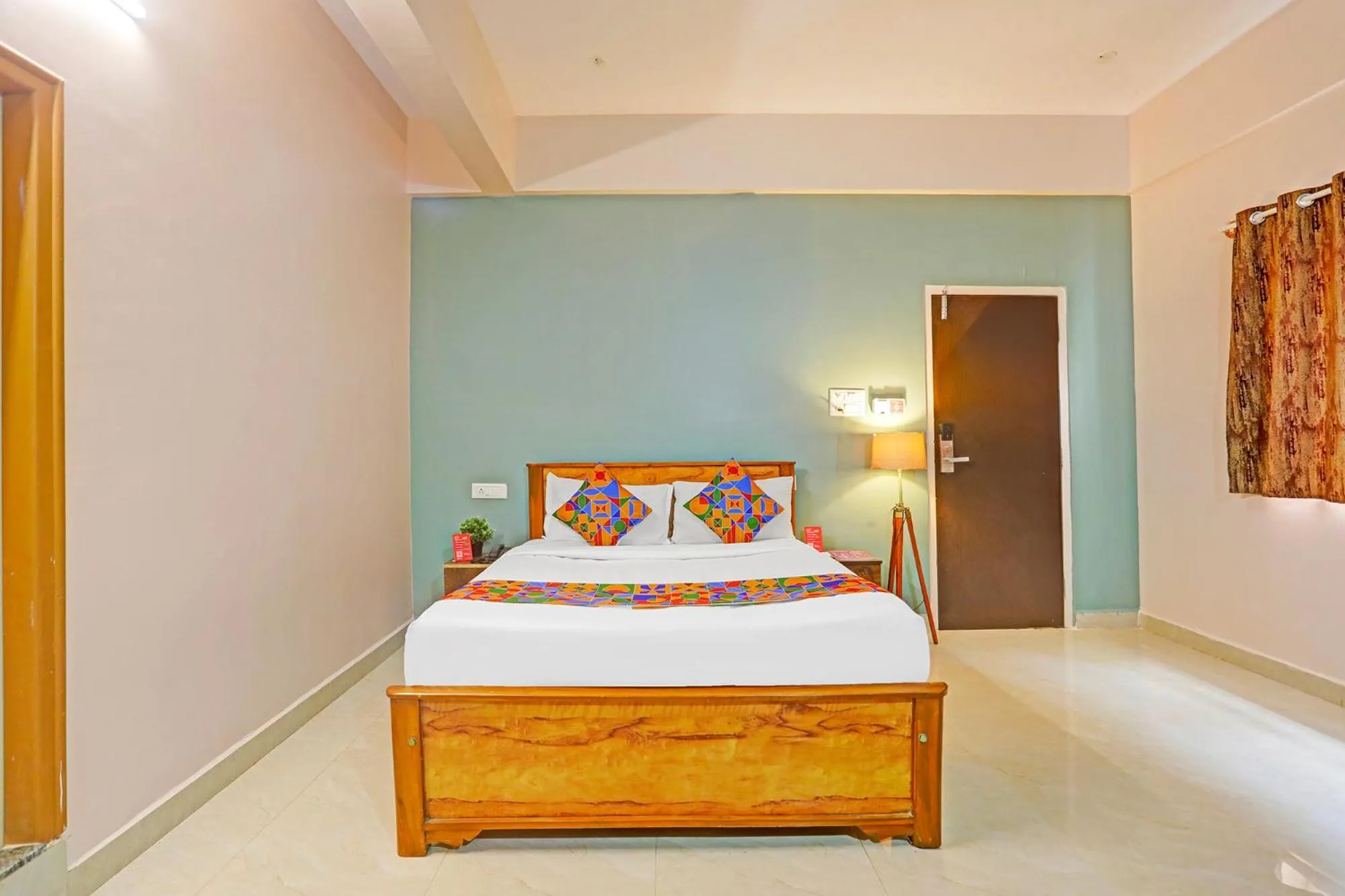 Bed in FabHotel Kings Palace Manyata - Near Manyata Tech Park Main Gate