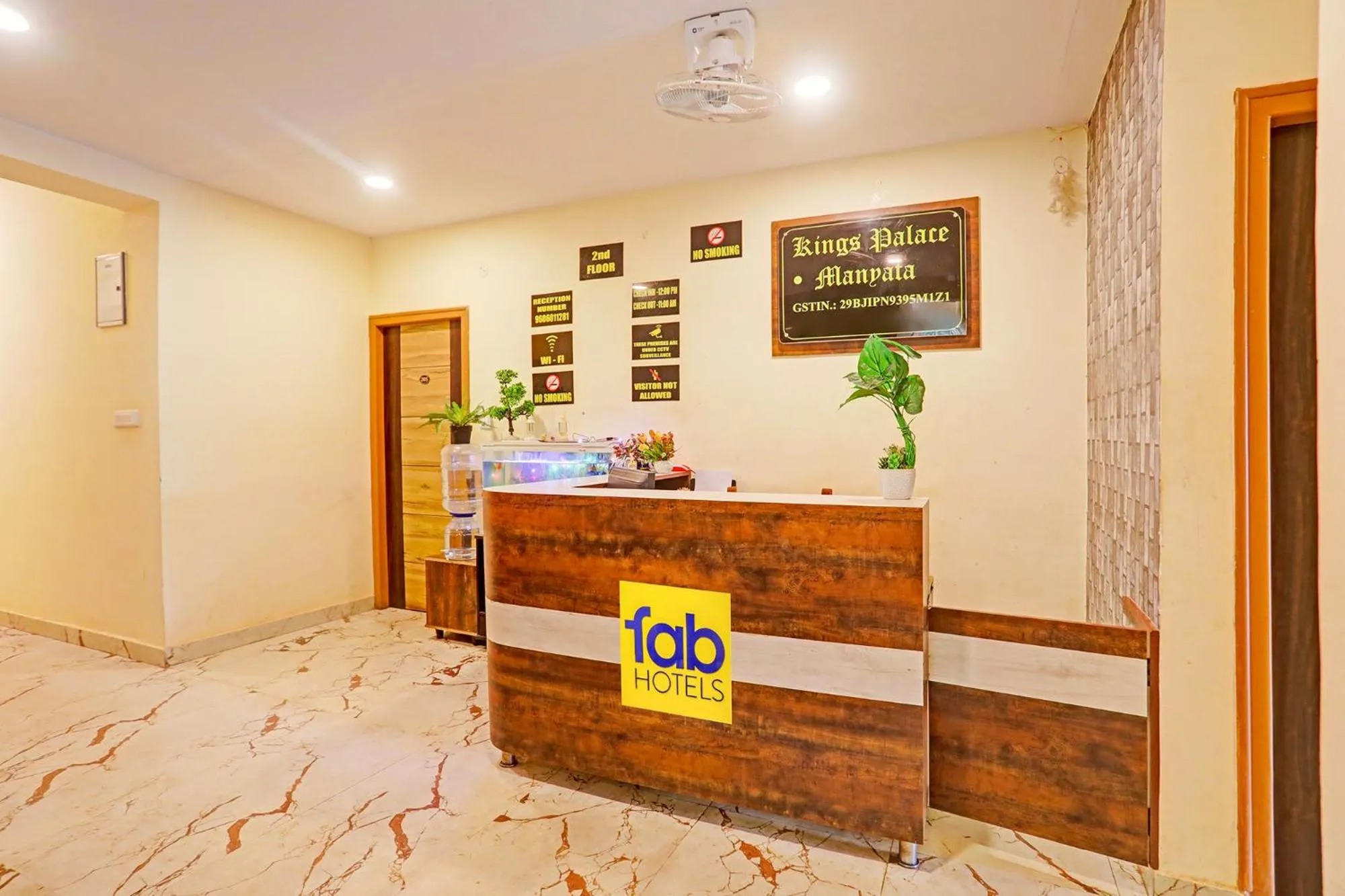 Lobby or reception in FabHotel Kings Palace Manyata - Near Manyata Tech Park Main Gate