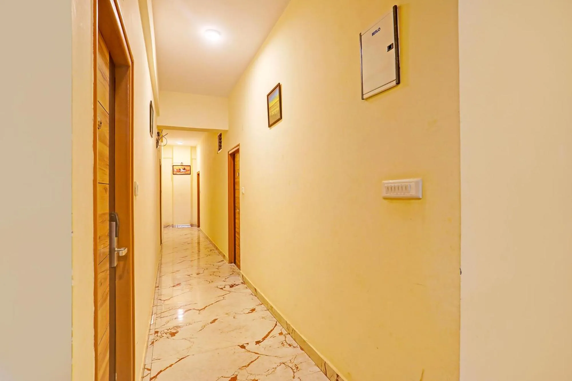 Lobby or reception in FabHotel Kings Palace Manyata - Near Manyata Tech Park Main Gate