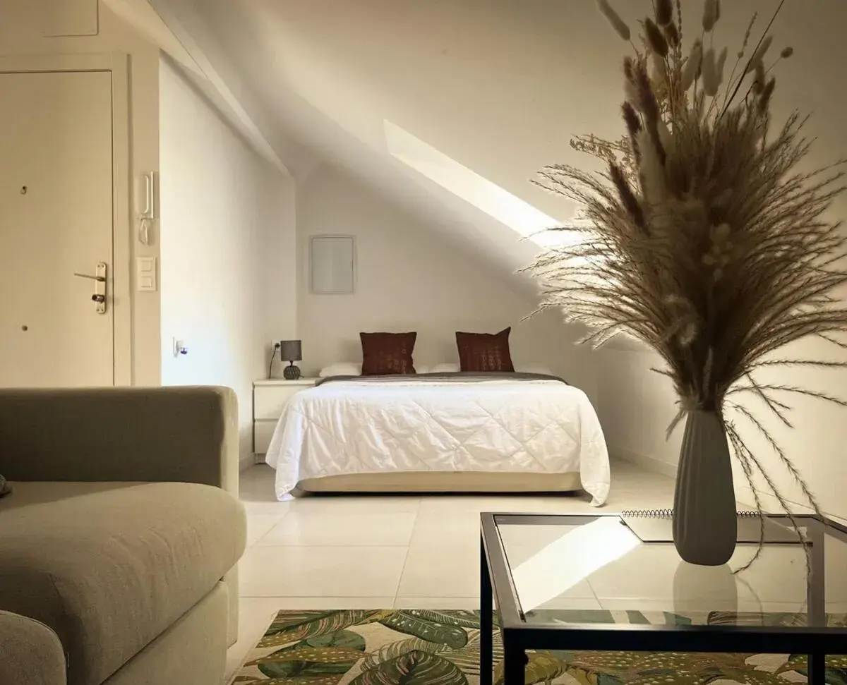 Studio Apartment in Palm Suites Studio Apartment in Palm Suites