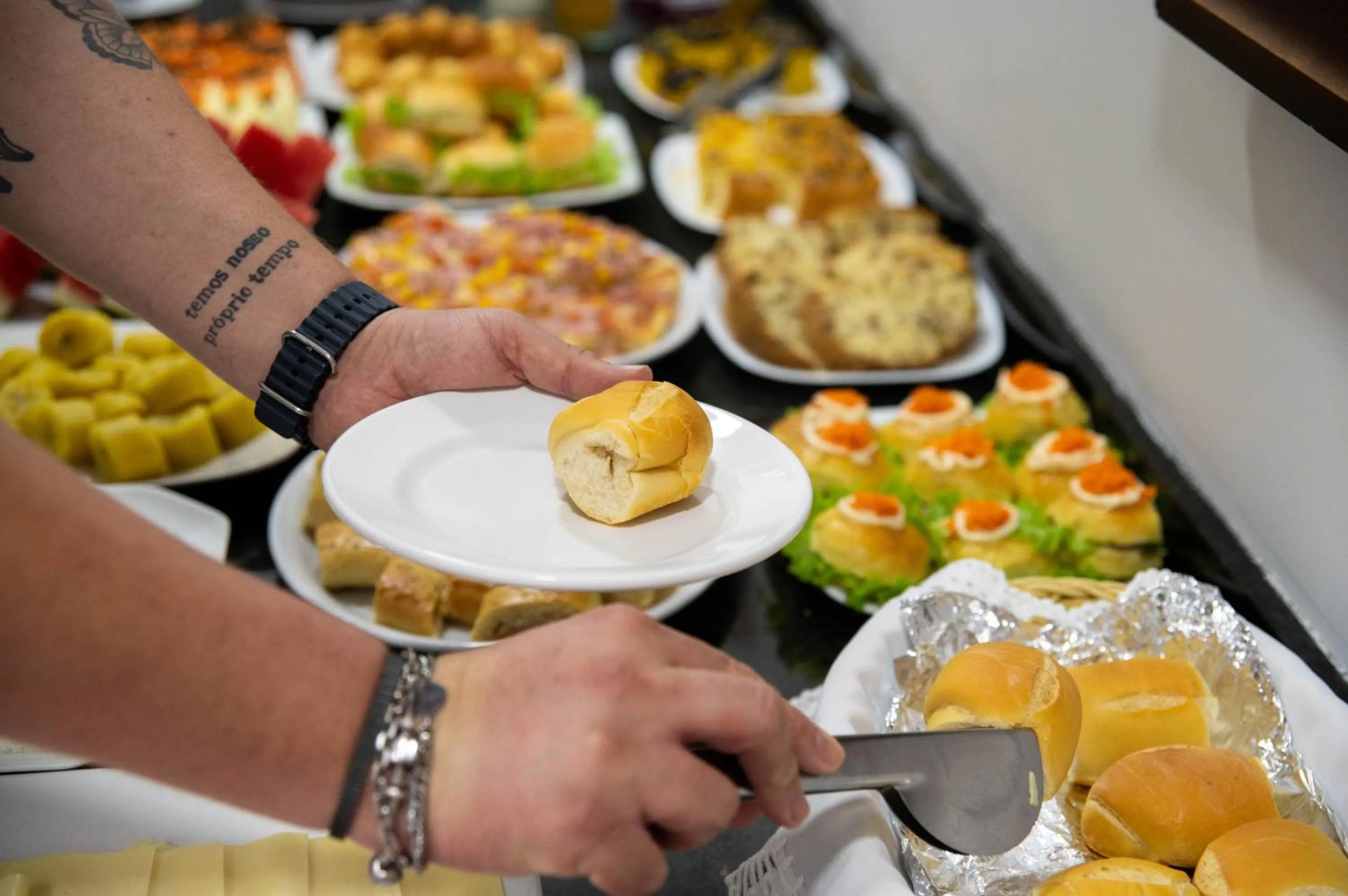 Breakfast in Hotel Guapindaia Praça