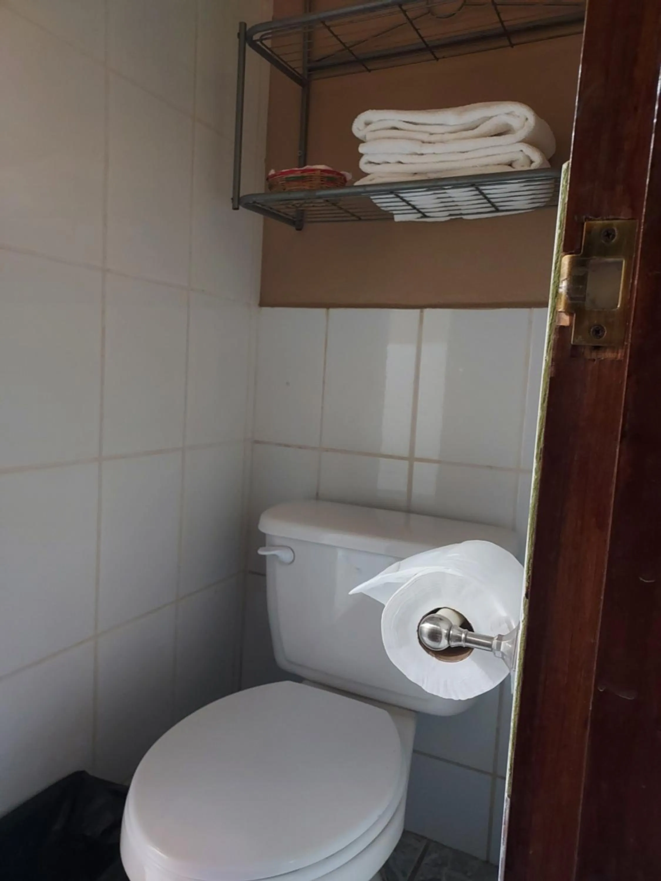 Bathroom in Hotel La Escalinata