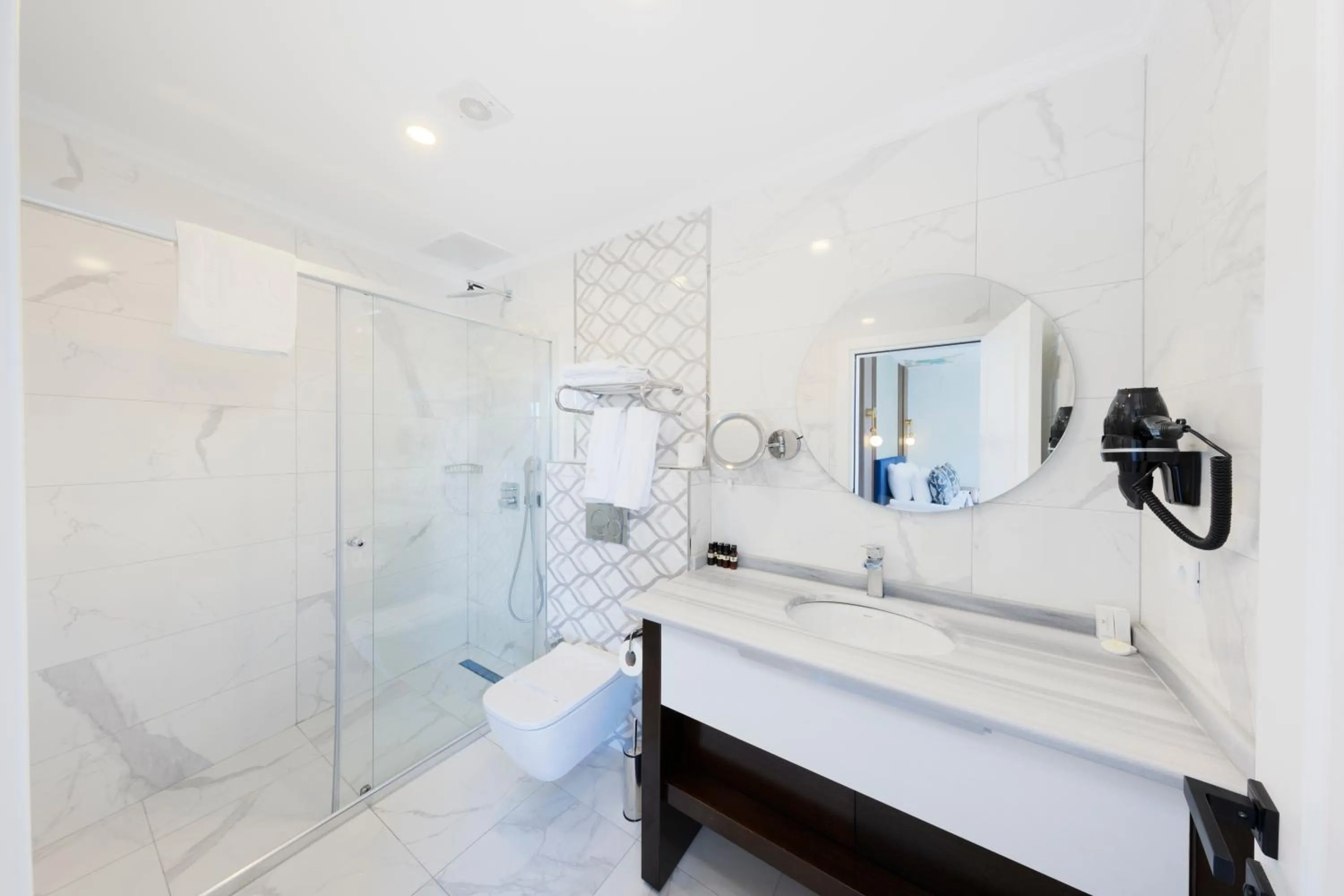 Shower in Seven Hills Hotel - Special Category