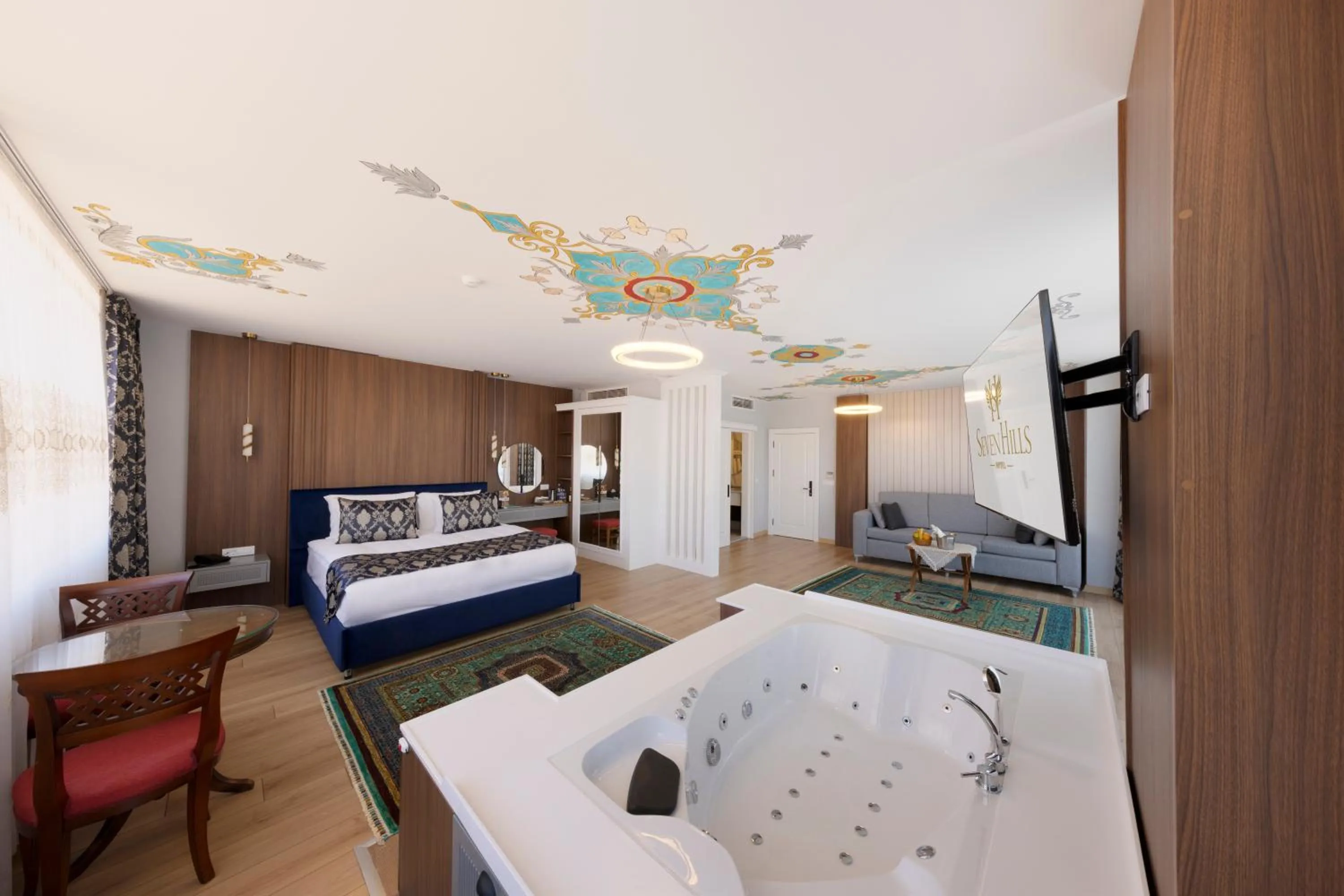 Photo of the whole room, Bed in Seven Hills Hotel - Special Category