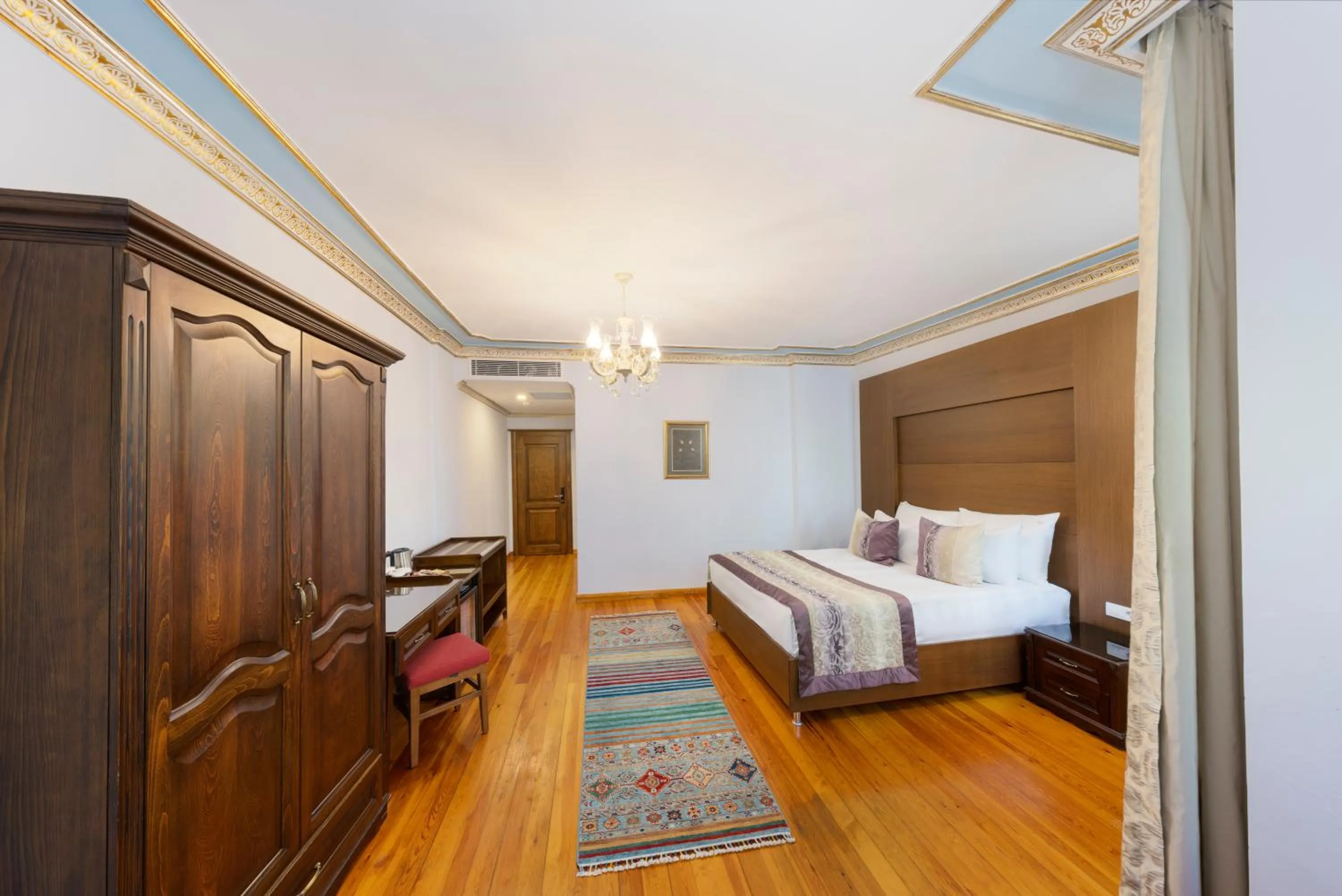 Photo of the whole room, Bed in Seven Hills Hotel - Special Category