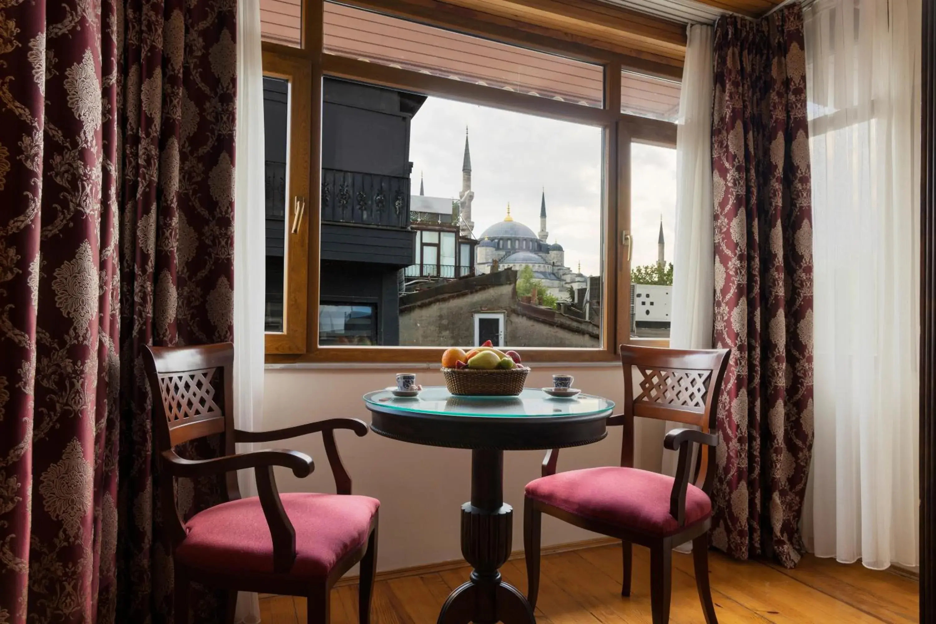 Suite with Blue Mosque View in Seven Hills Hotel - Special Category Suite with Blue Mosque View in Seven Hills Hotel - Special Category