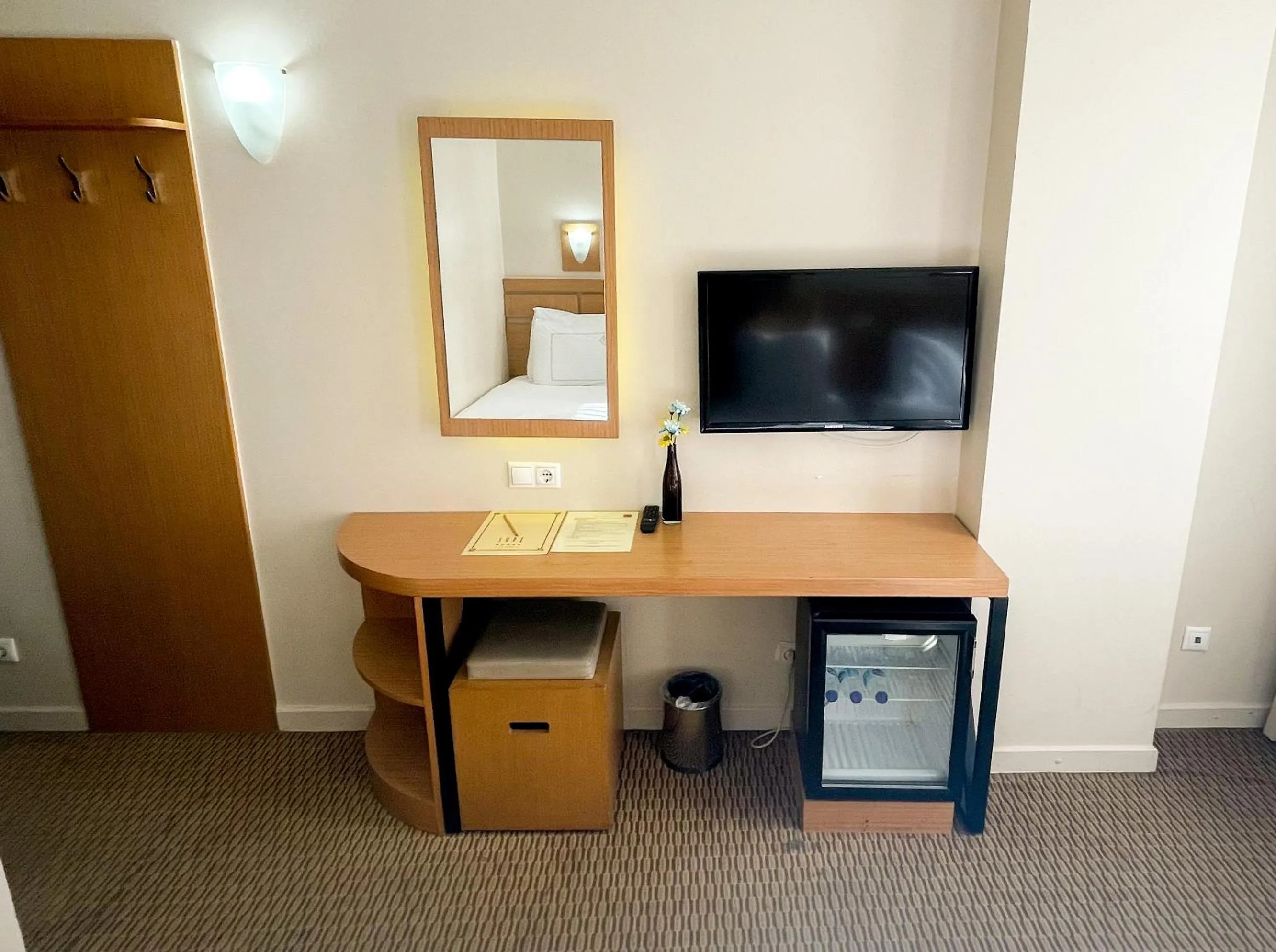 Communal lounge/ TV room in Sude Konak