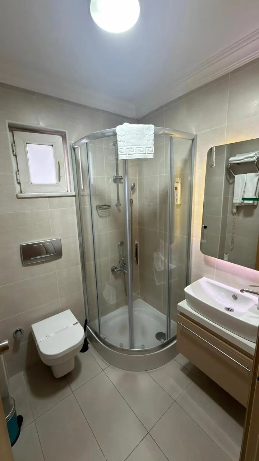 Shower in Sude Konak