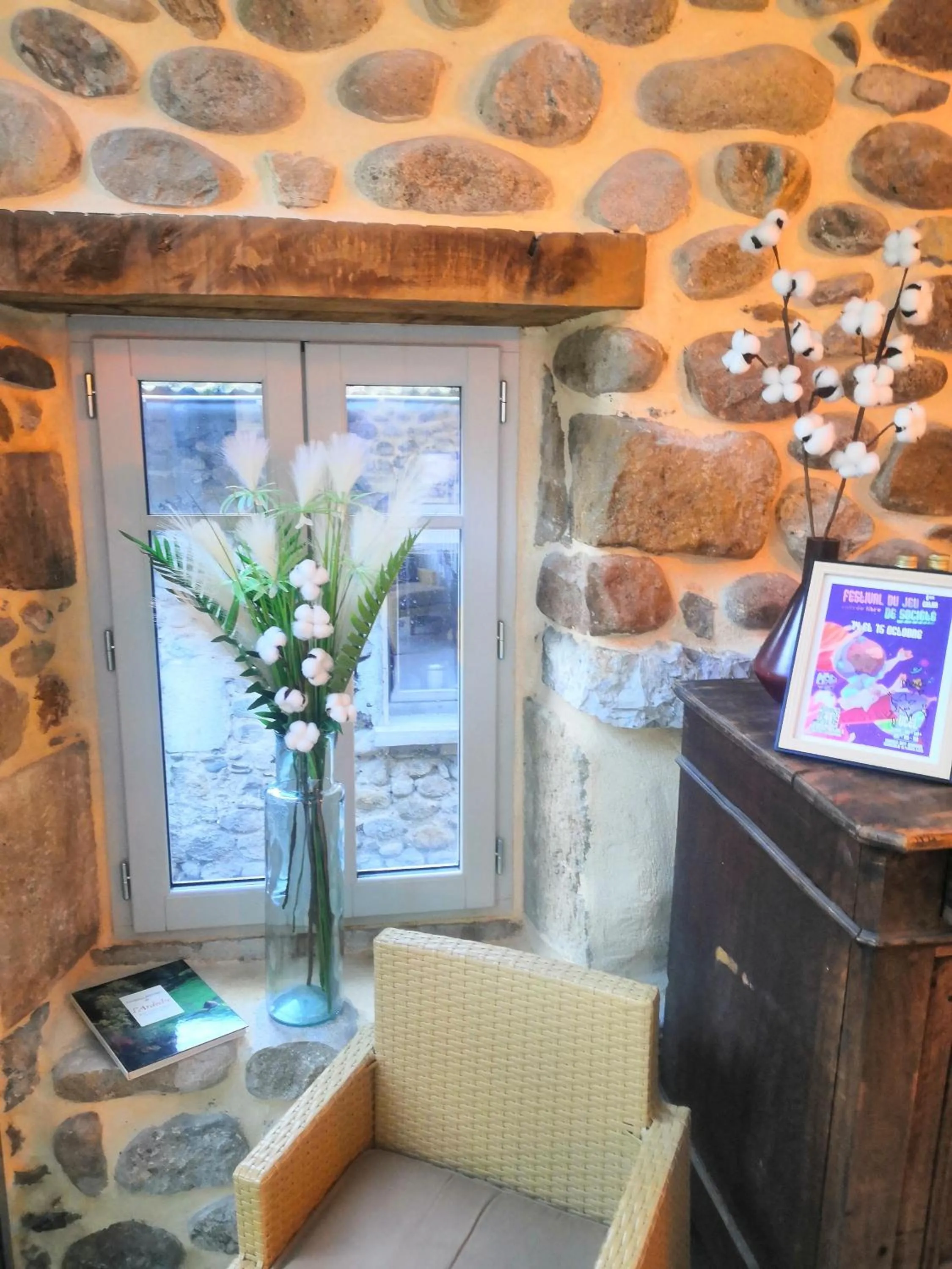 Property building in La Secrète