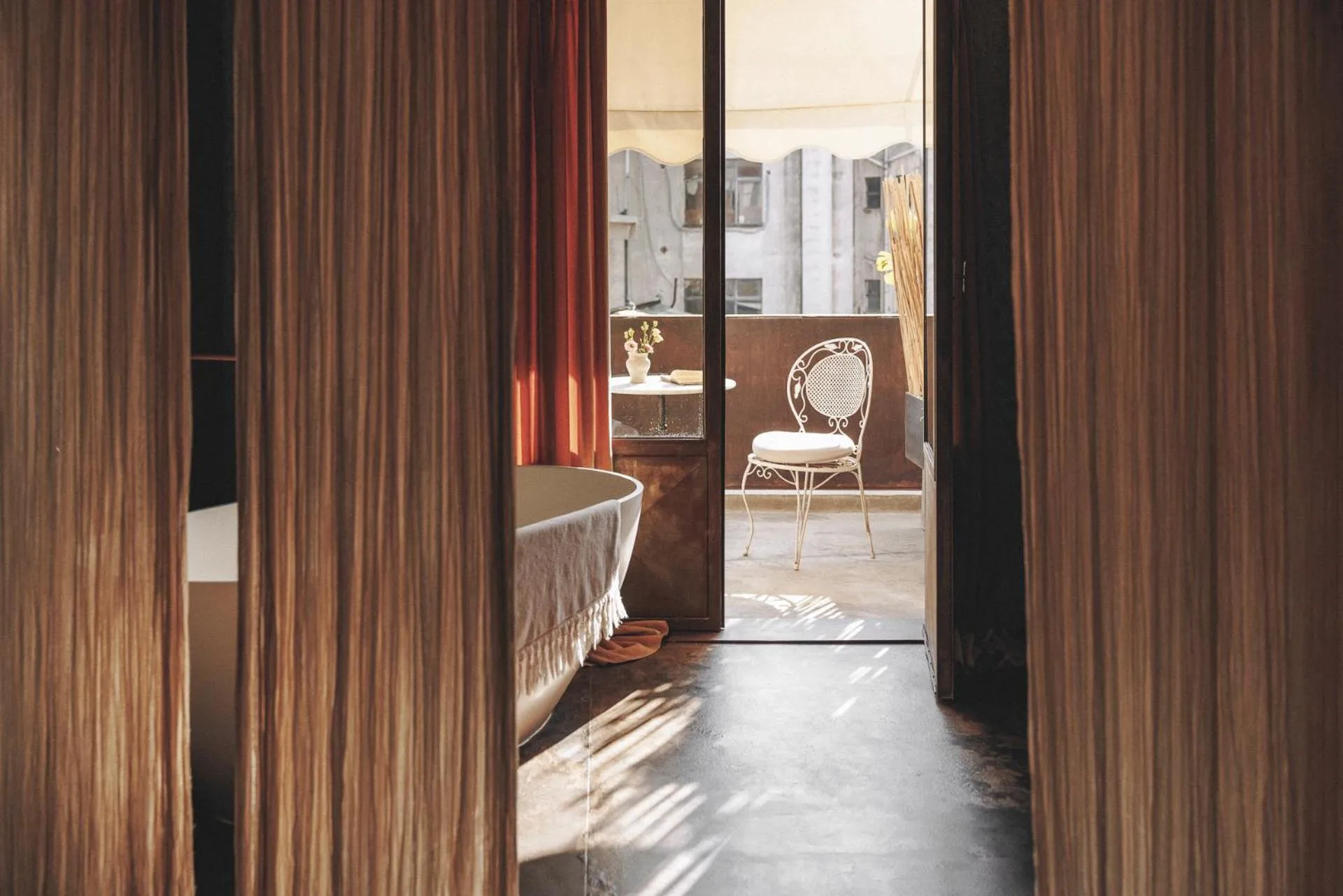 Bathroom in Mona Athens