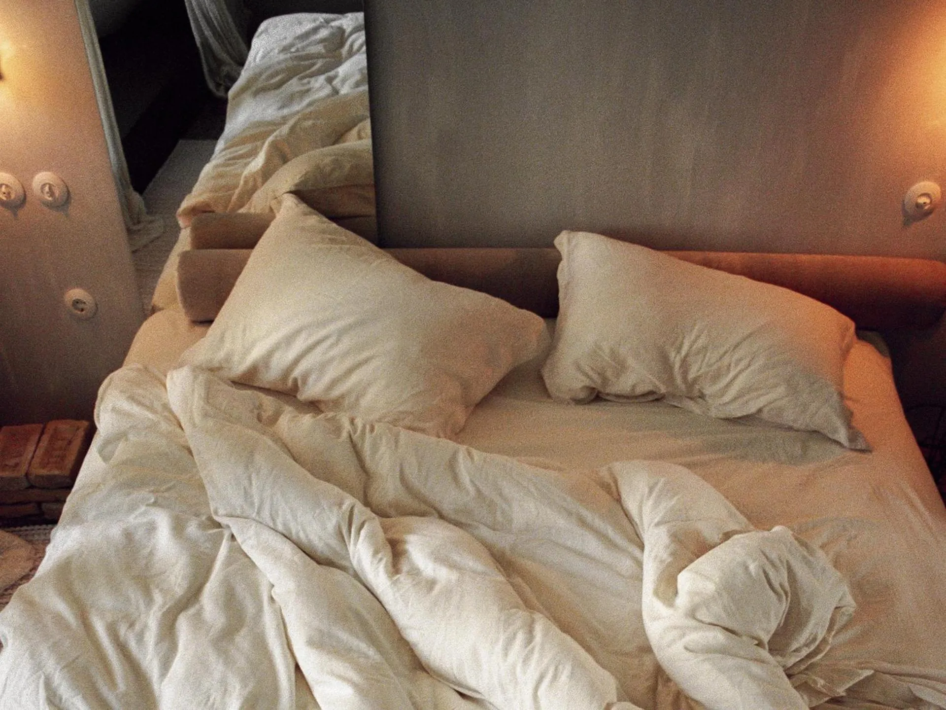 Bed in Mona Athens