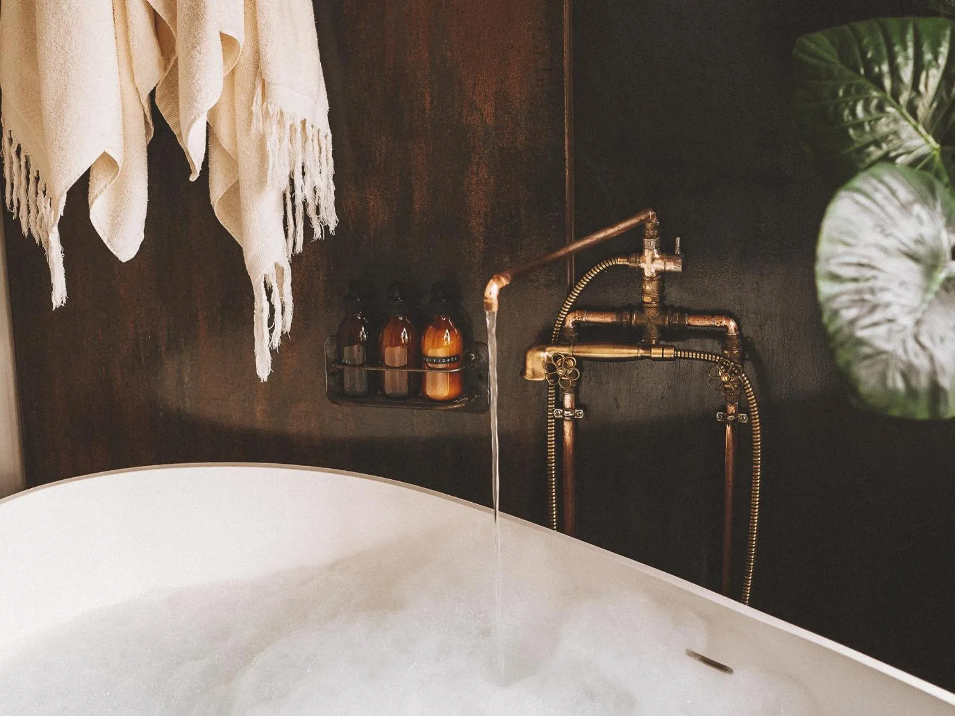 Bathroom in Mona Athens