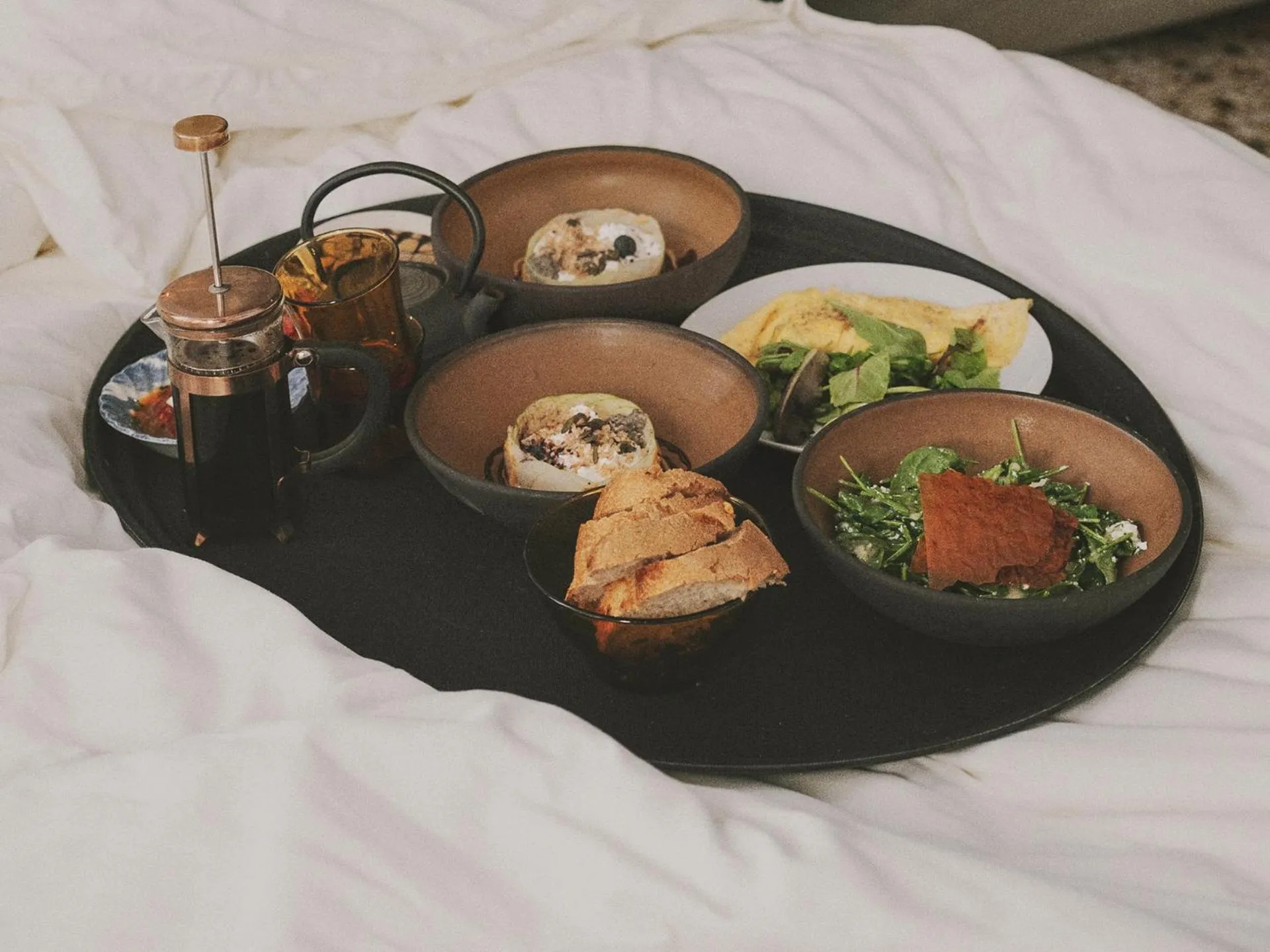 Food and drinks in Mona Athens