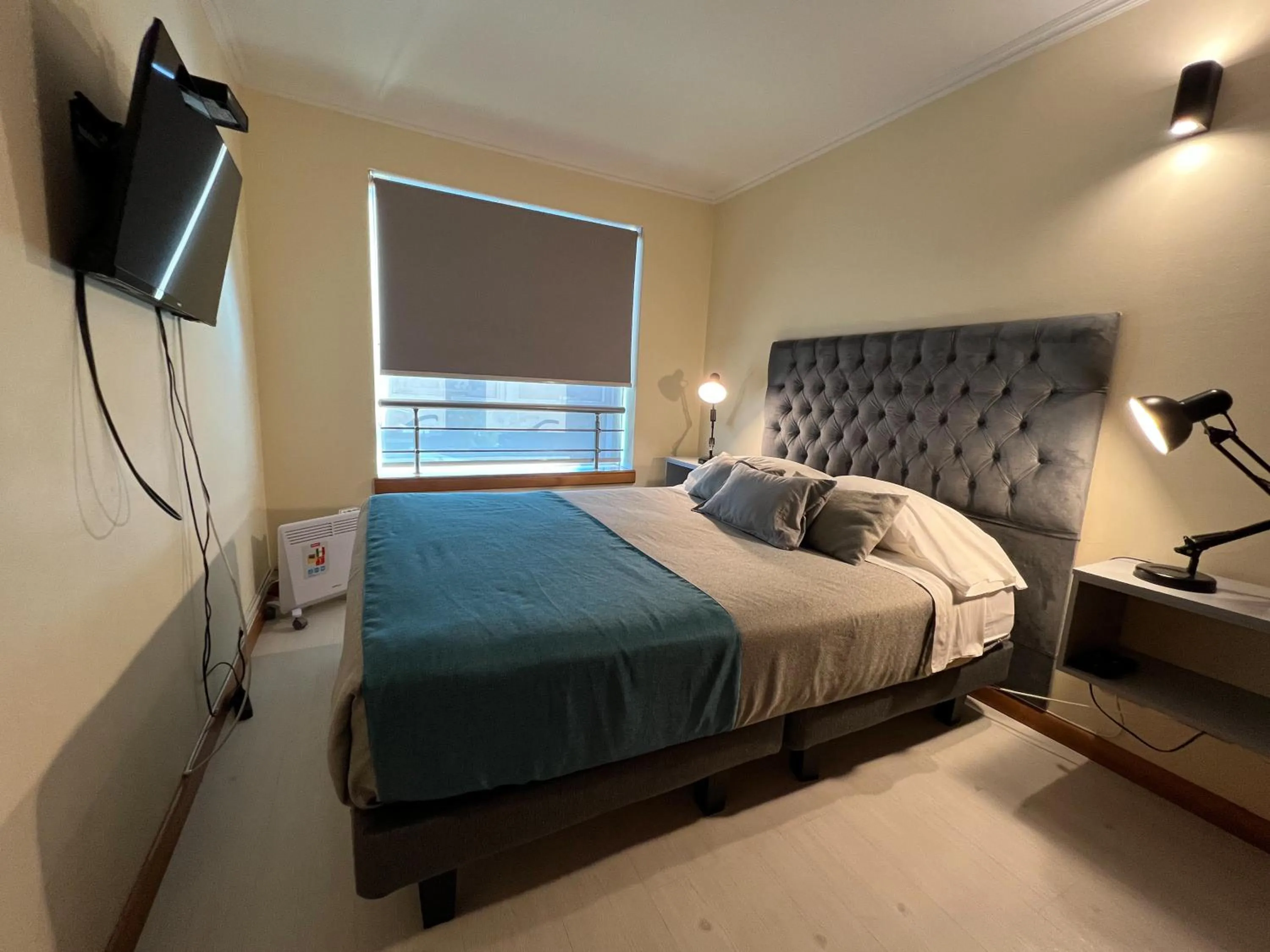 Bed in Apart Hotel Aragon Portal