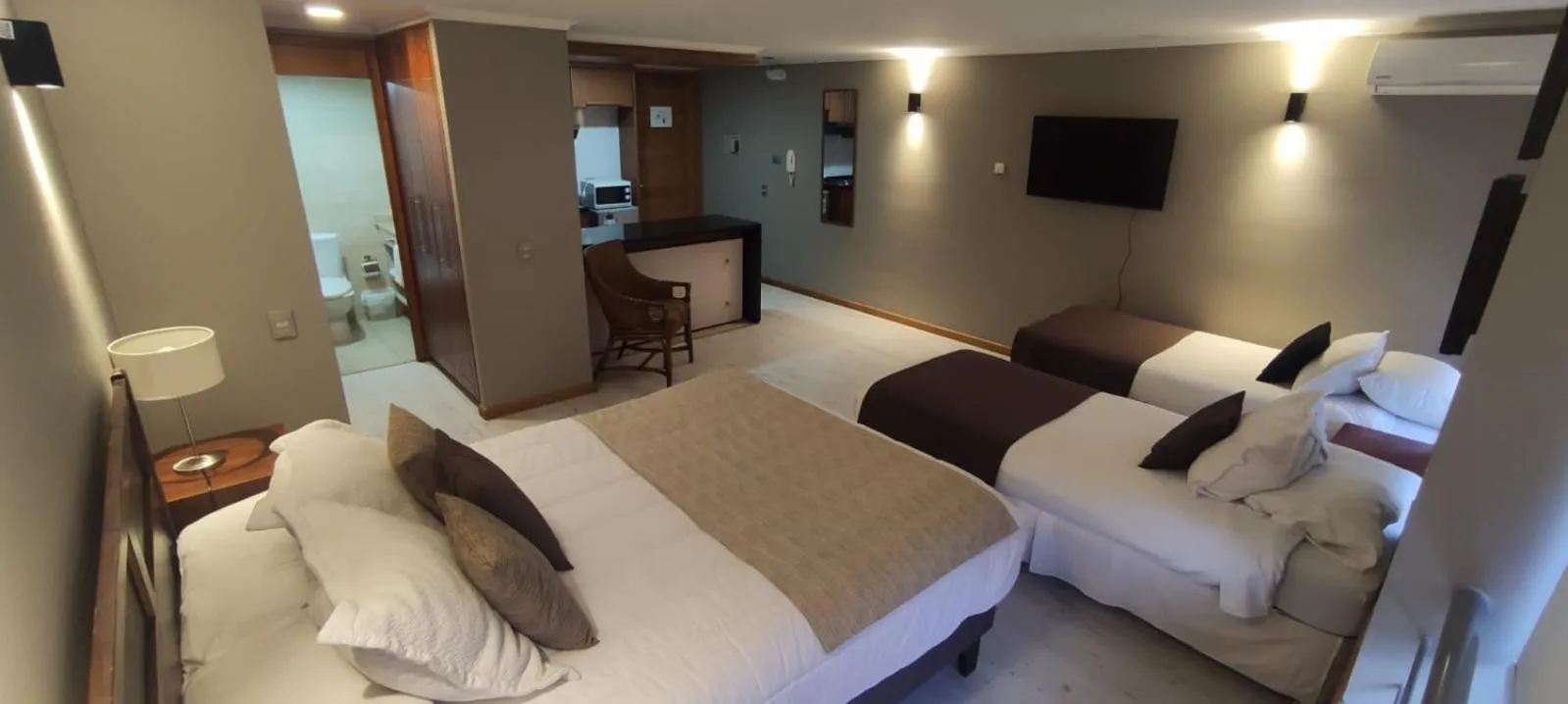 Bed in Apart Hotel Aragon Portal