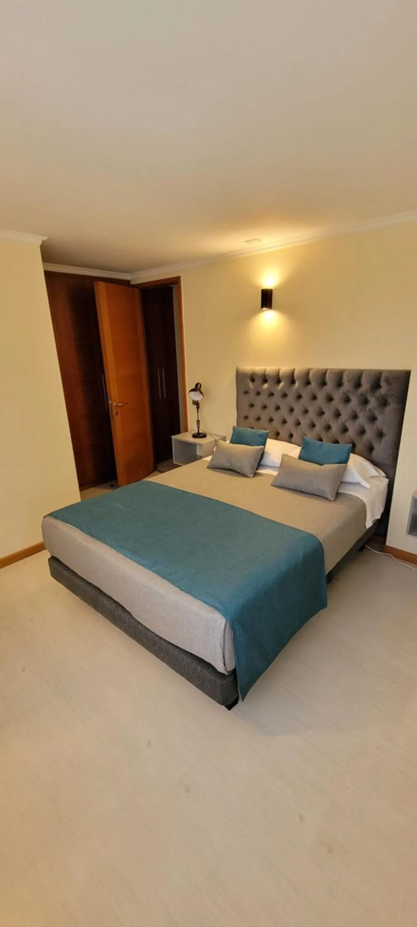 Bed in Apart Hotel Aragon Portal