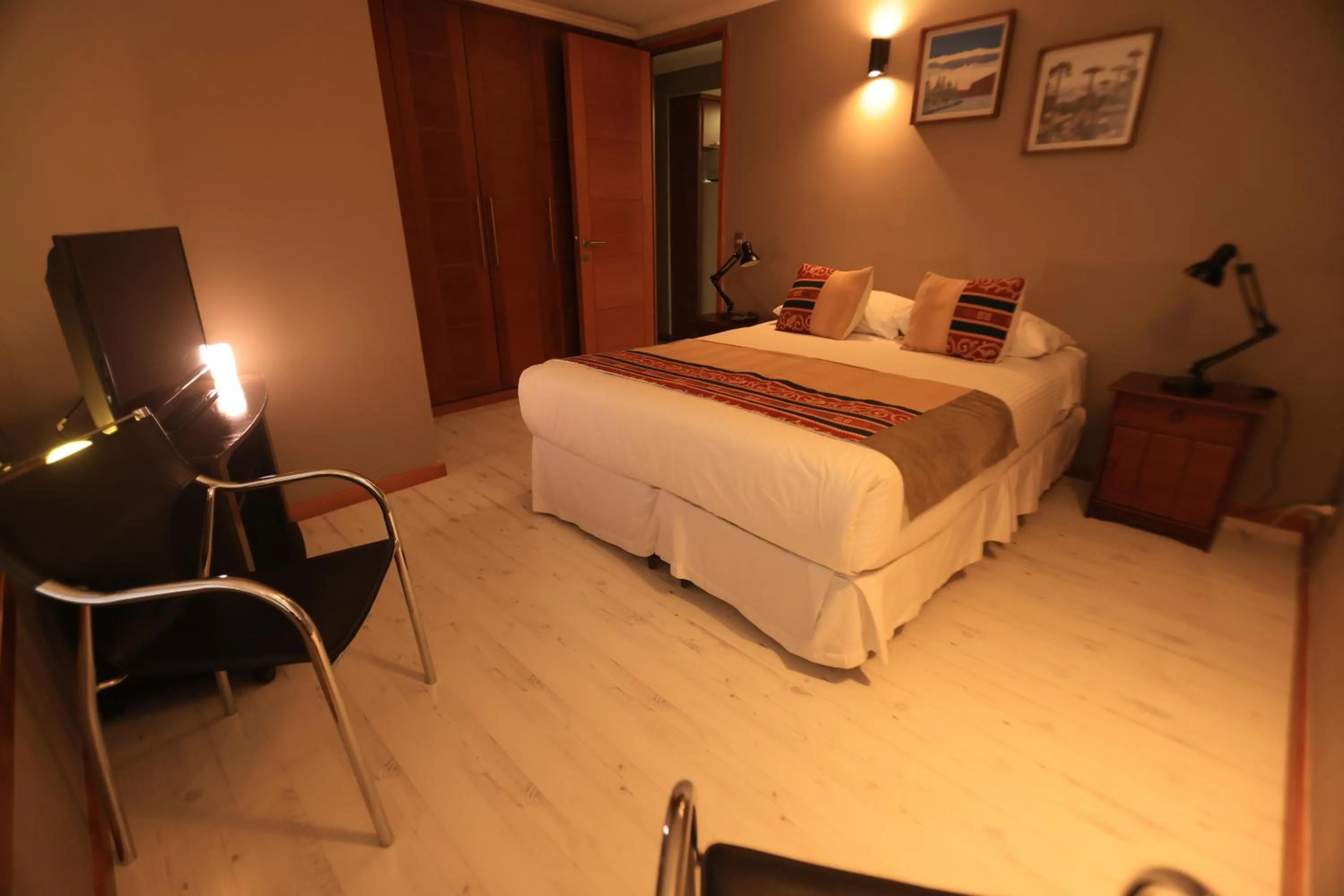 Bed in Apart Hotel Aragon Portal