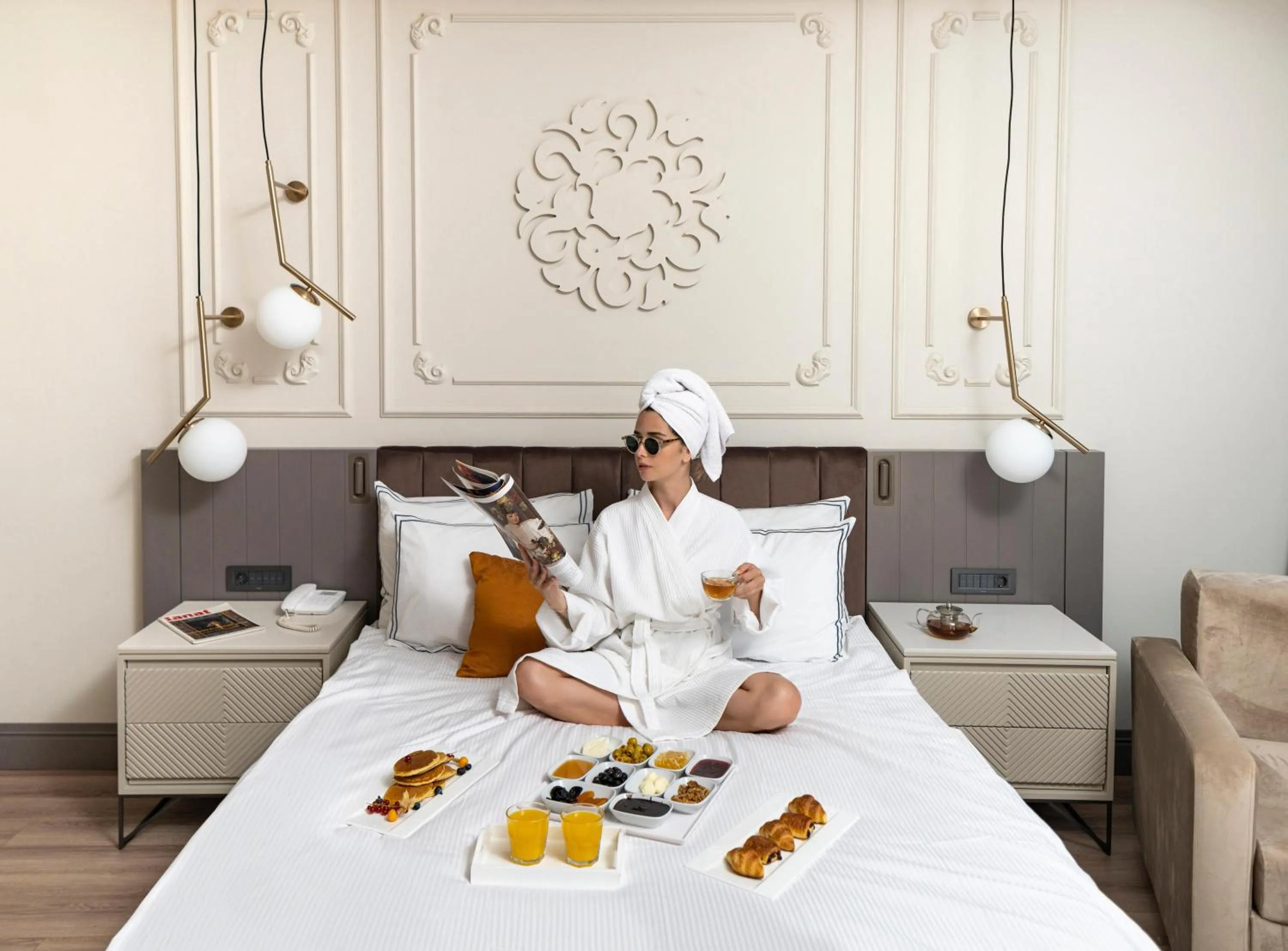 People, Bed in Swandor Hotels & Resorts - Topkapi Palace