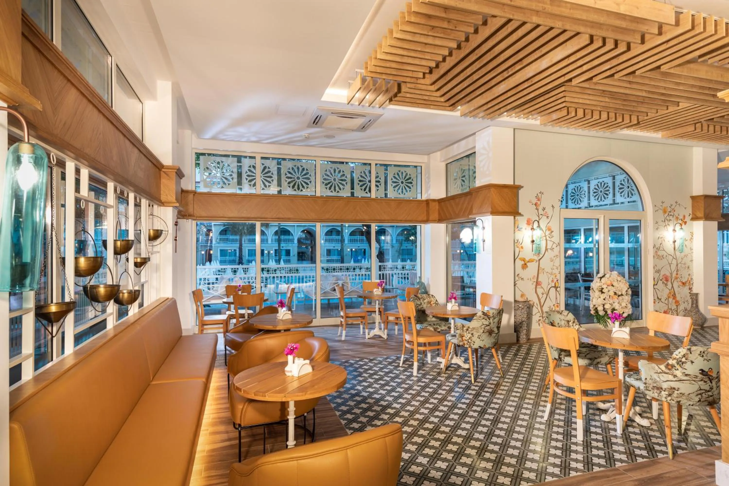 Lounge or bar in Swandor Hotels & Resorts - Topkapi Palace