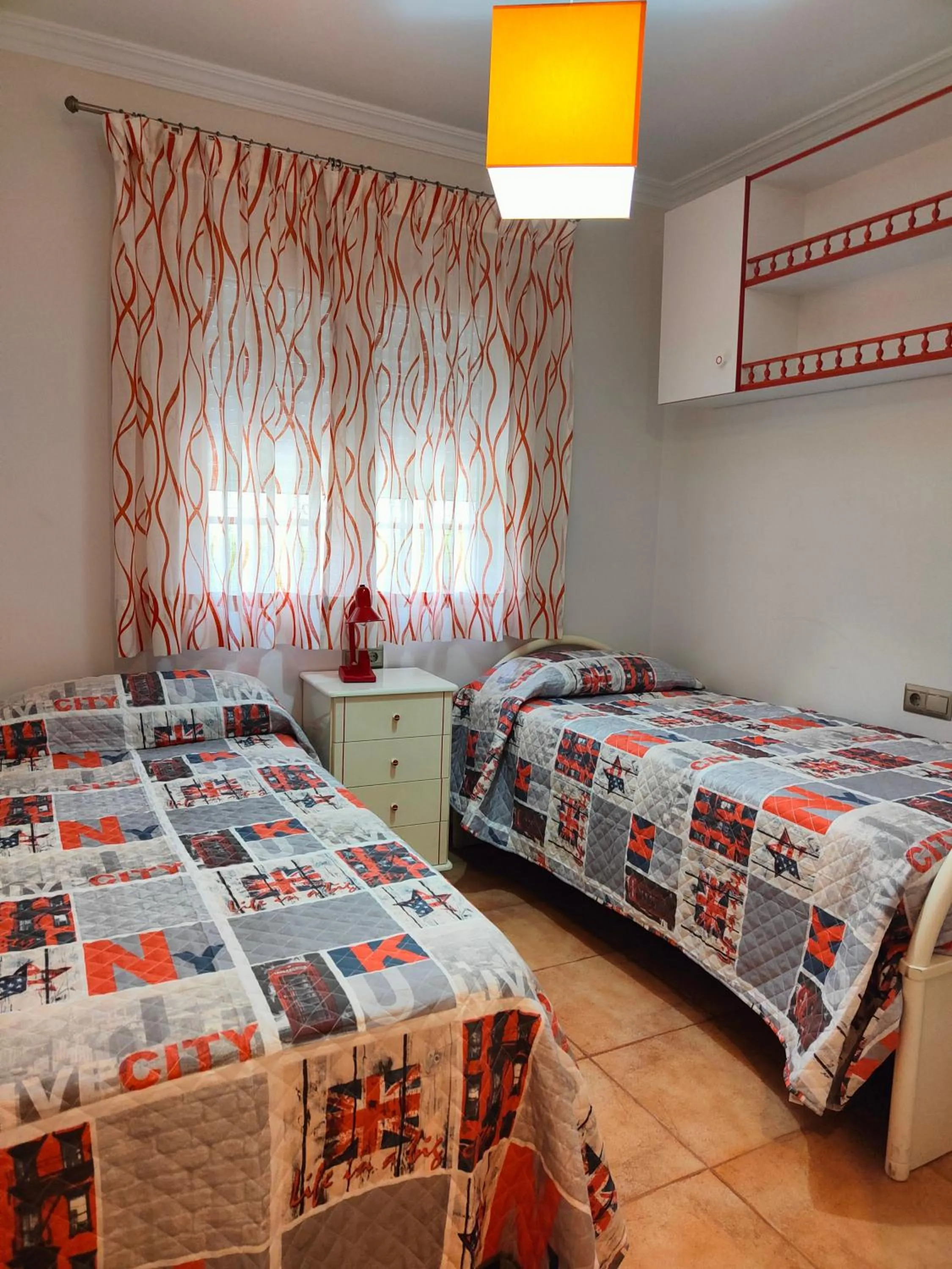 Bedroom, Bed in Apartamento zona playa de burriana con terraza