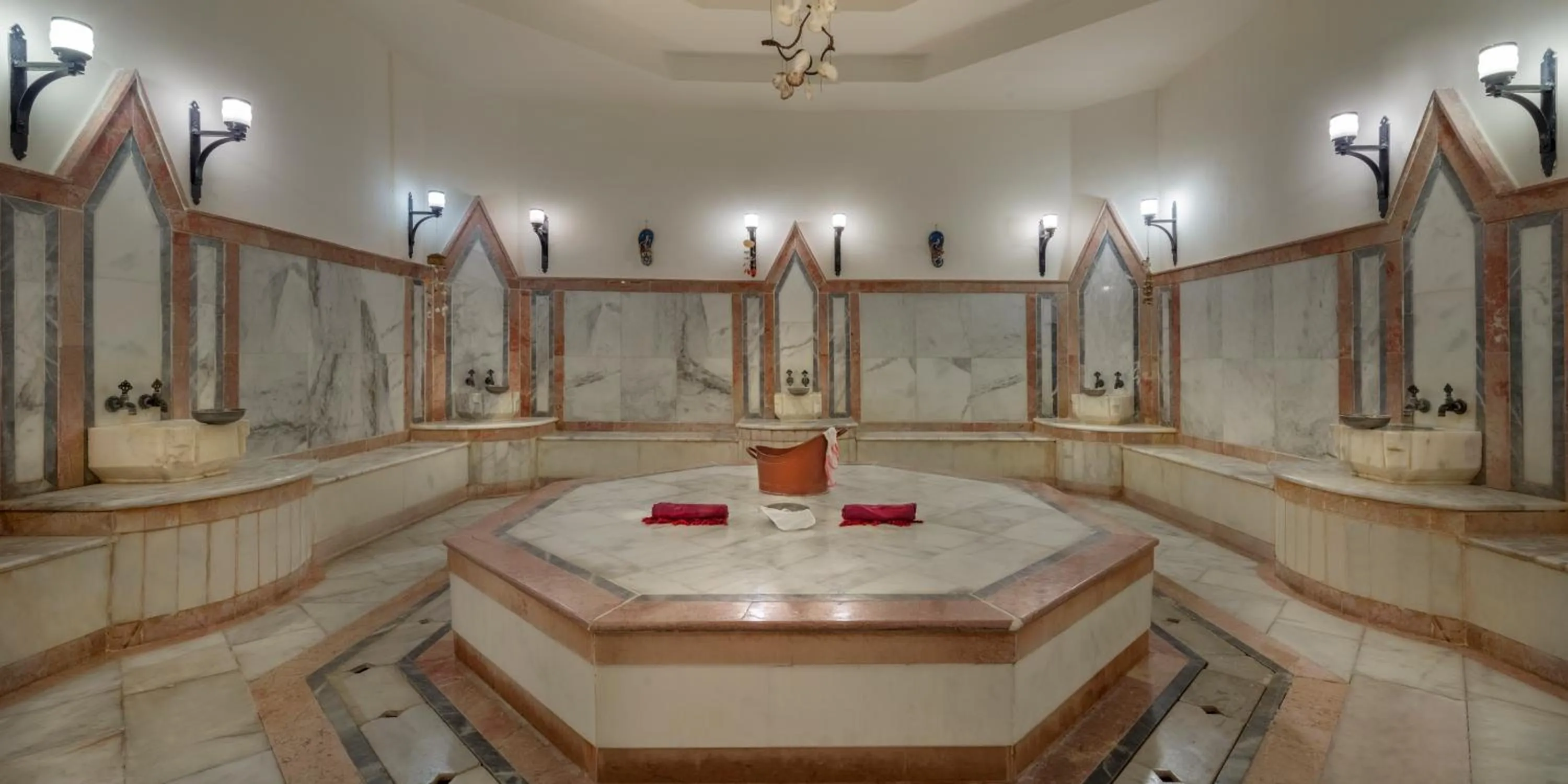 Public Bath in Selectum Colours Bodrum