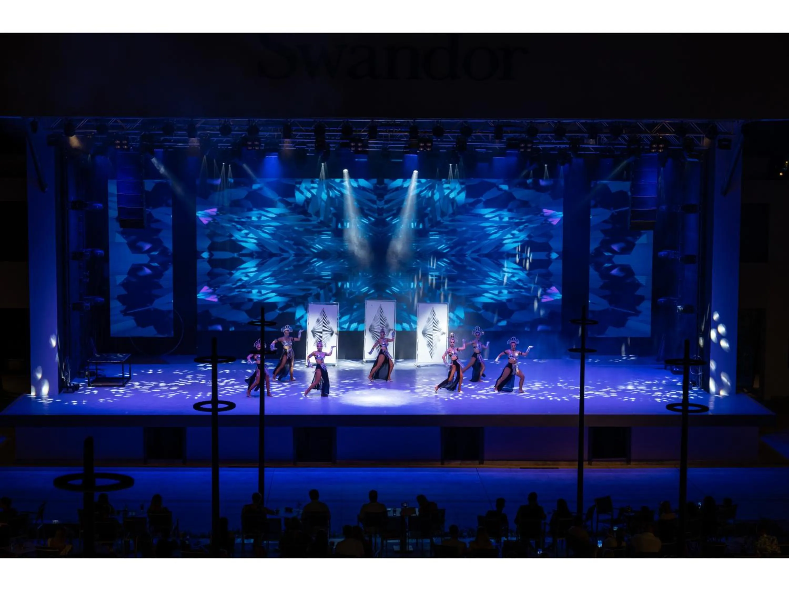 Evening entertainment in Swandor Hotels & Resorts - Kemer
