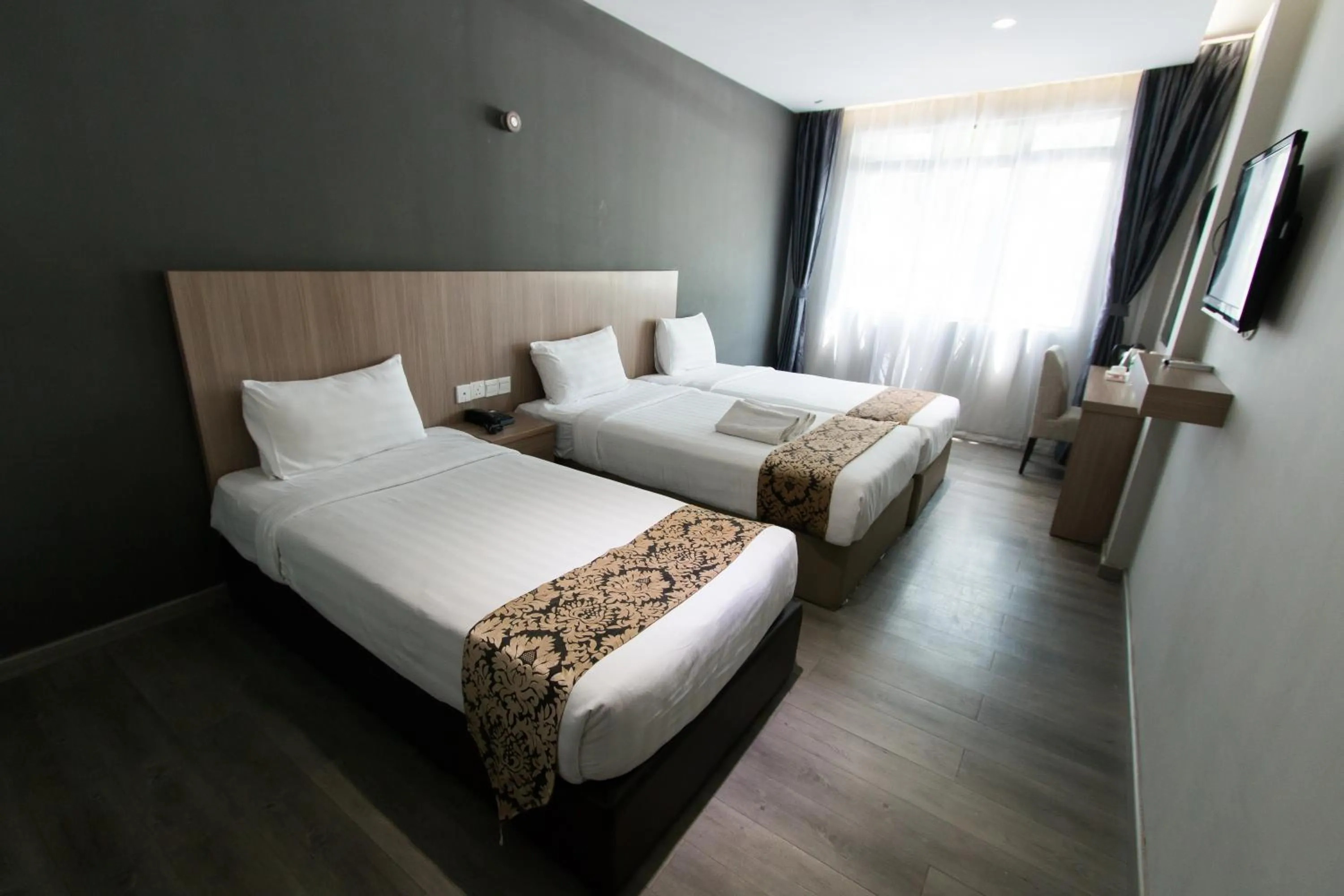Deluxe Triple Room in Hotel 99 Kuala Lumpur City