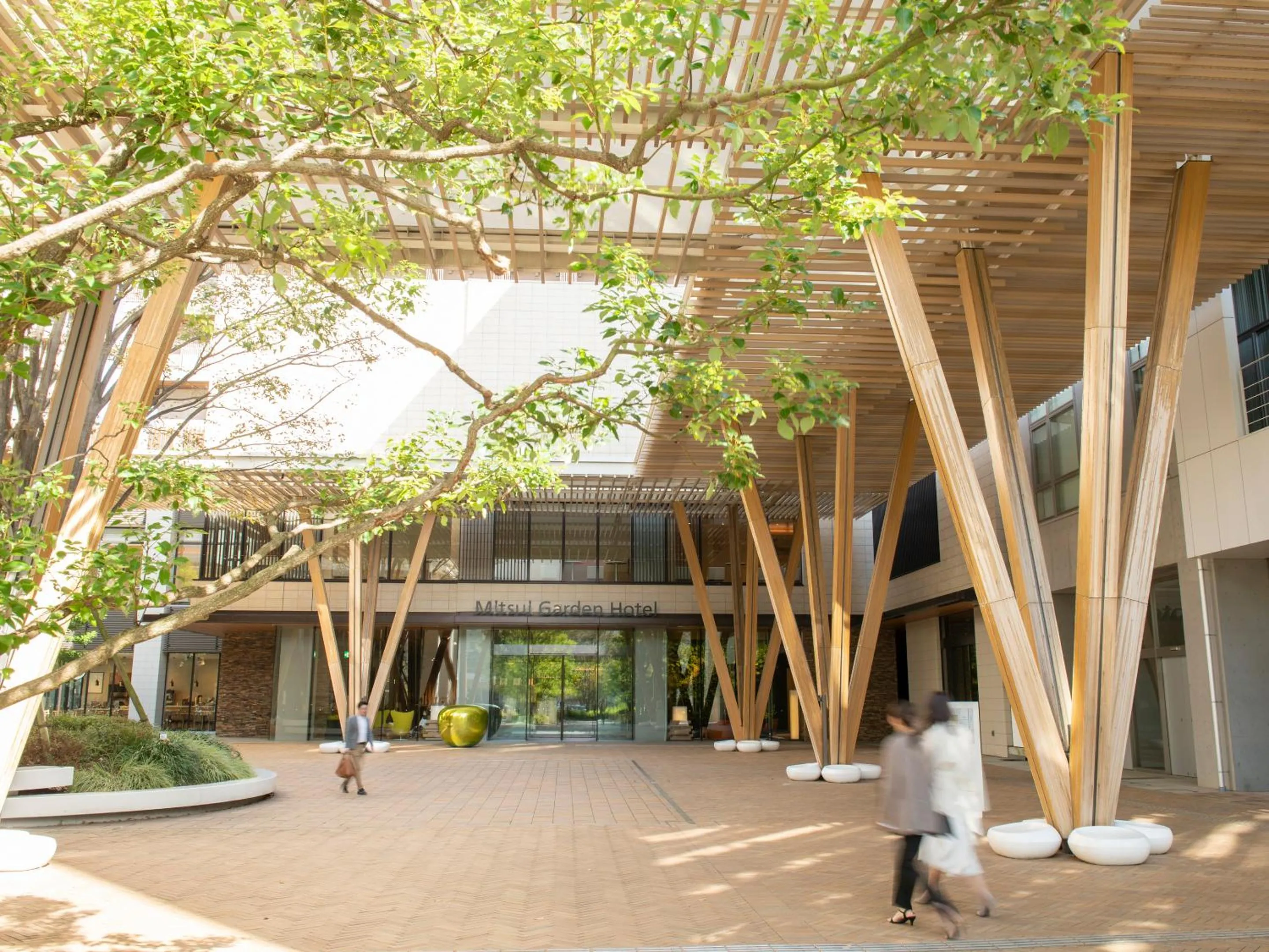 Facade/entrance in Mitsui Garden Hotel Kashiwa-No-Ha - Chiba