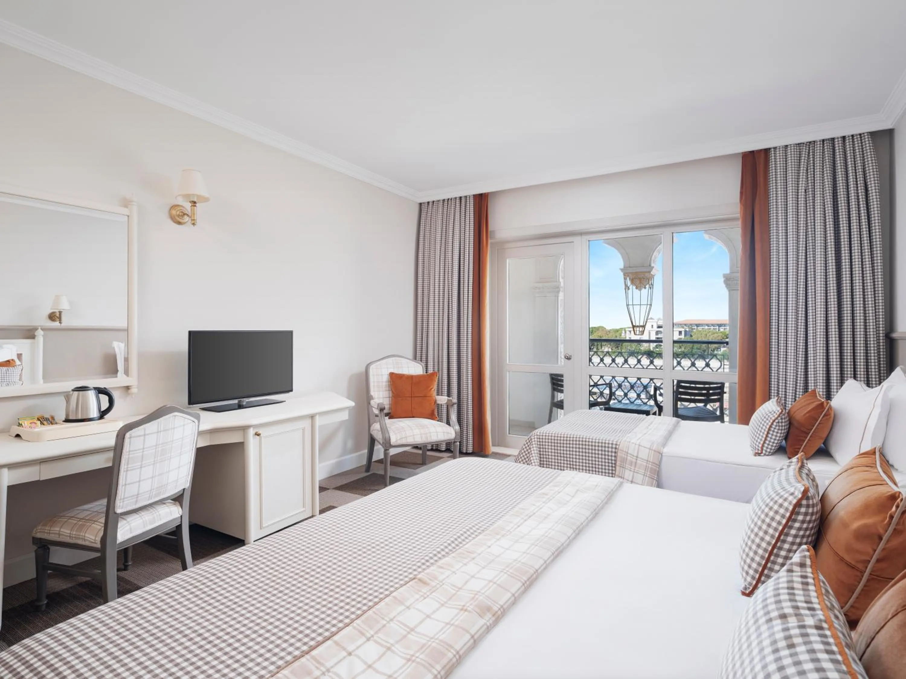 Photo of the whole room, Bed in Kremlin Palace