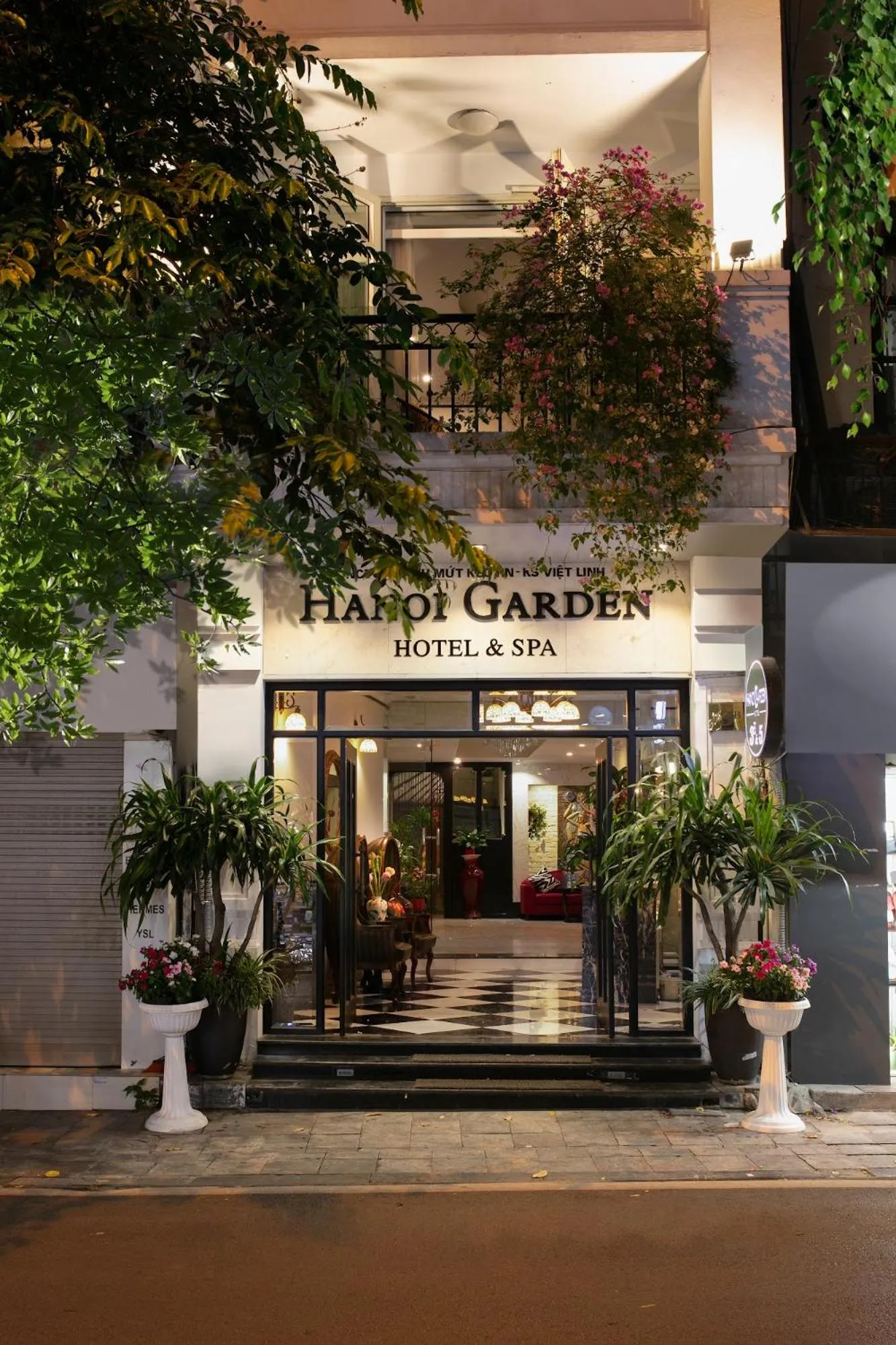 Property building in Hanoi Garden Hotel & Spa