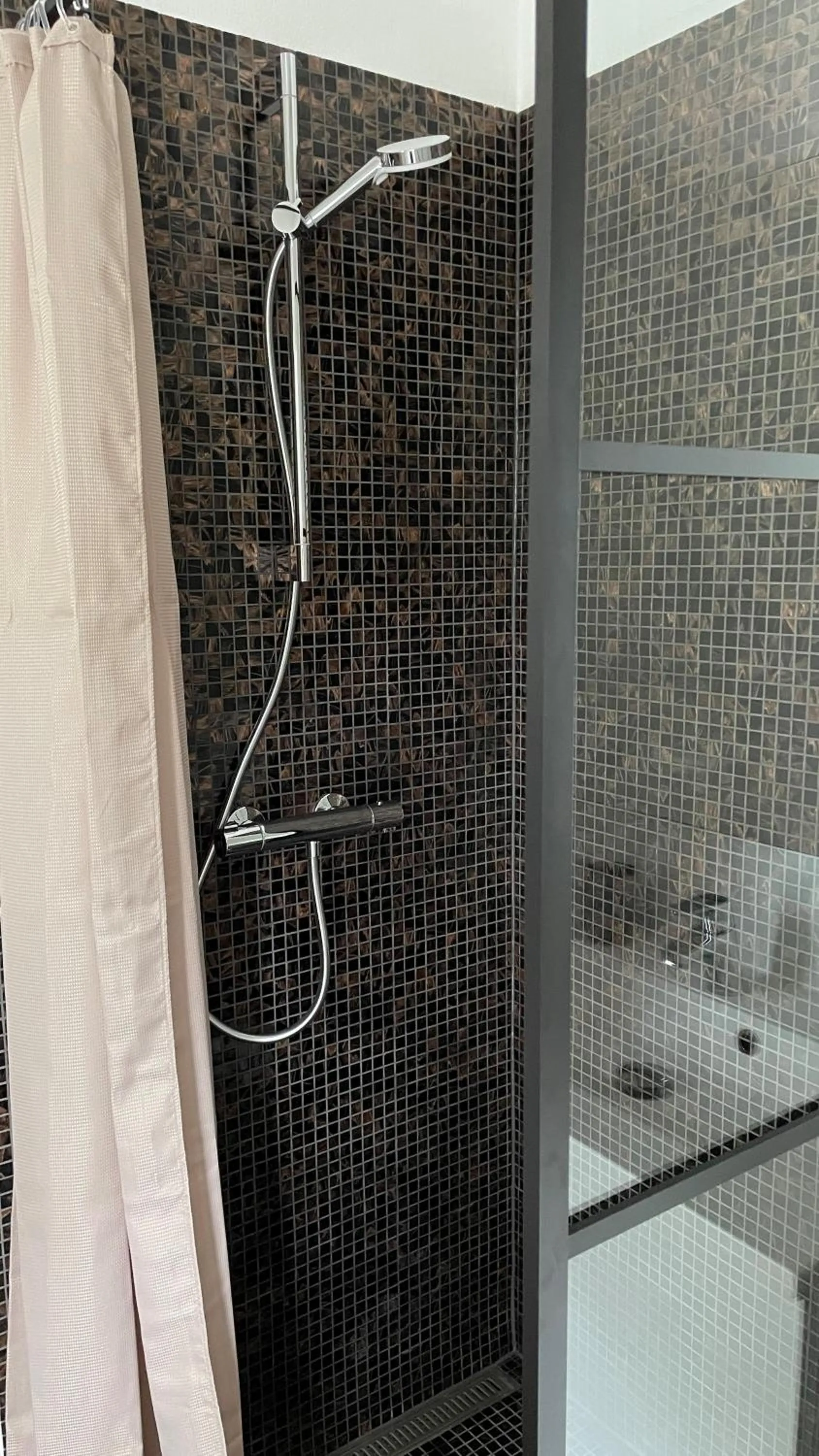 Shower in Holiday Rooms Møllebo