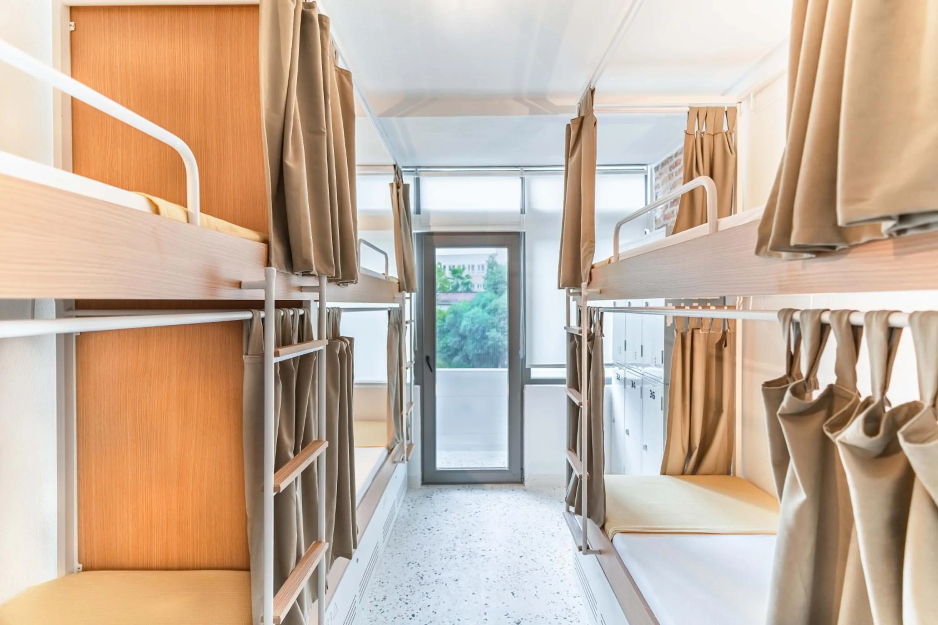 bunk bed in BE BOLD HOSTEL