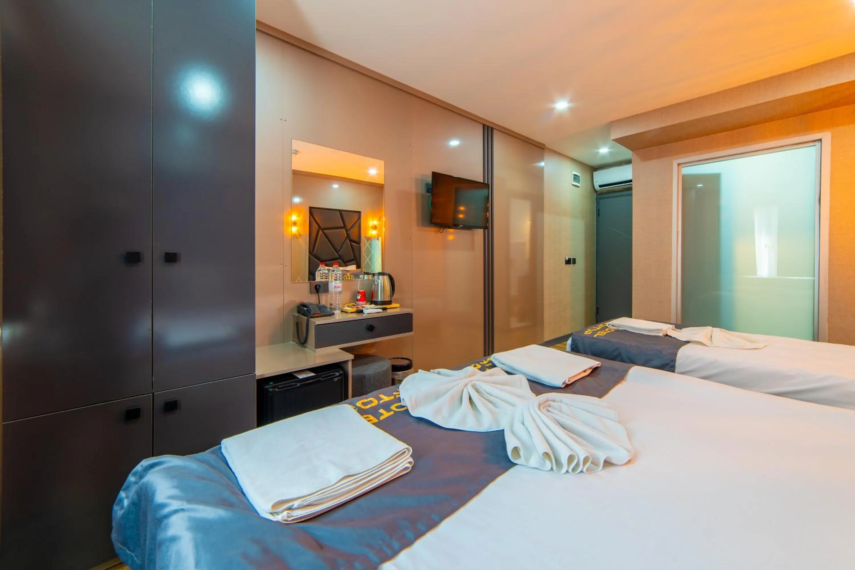 Photo of the whole room in Miss Royal Hotel & SPA