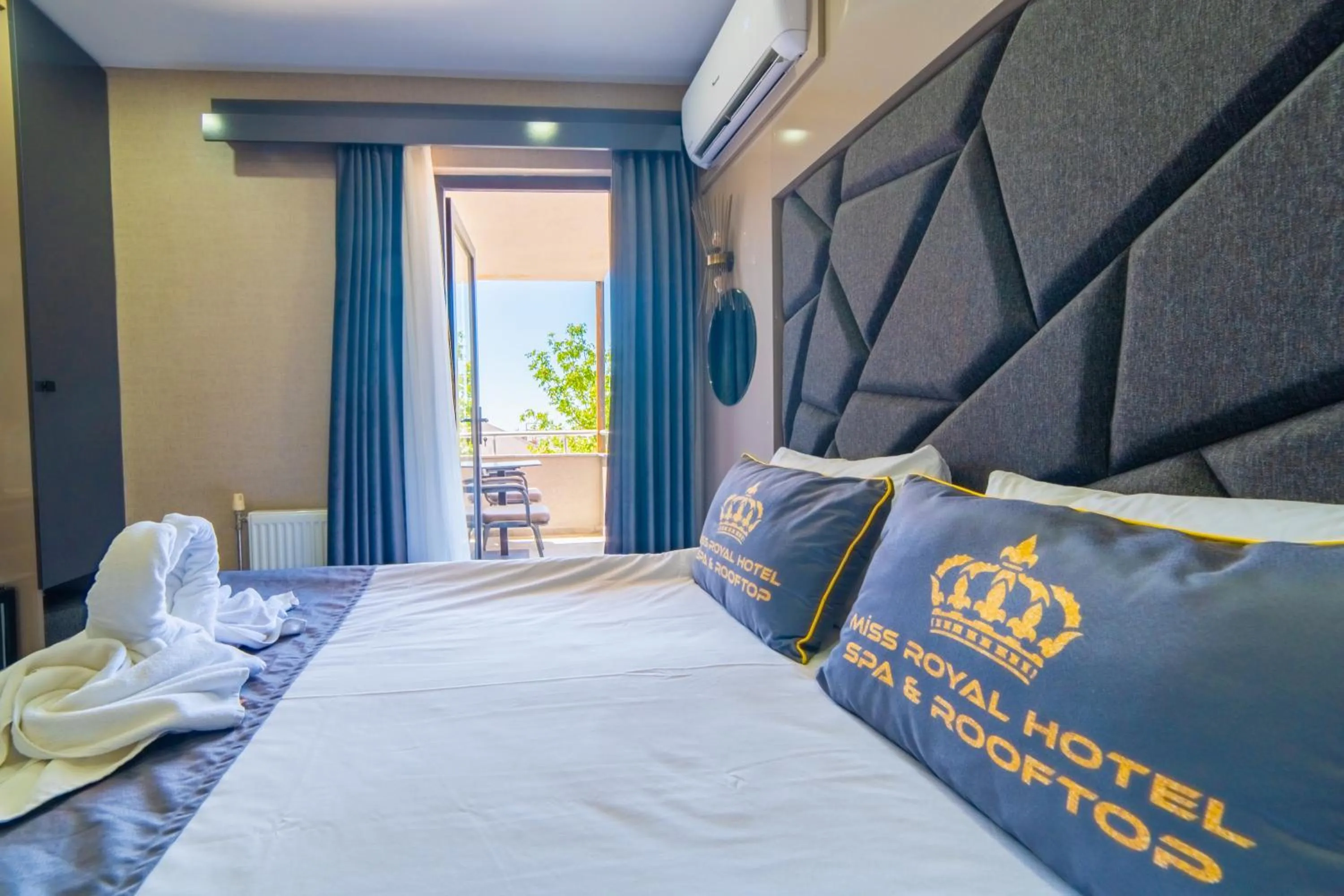 Bedroom in Miss Royal Hotel & SPA