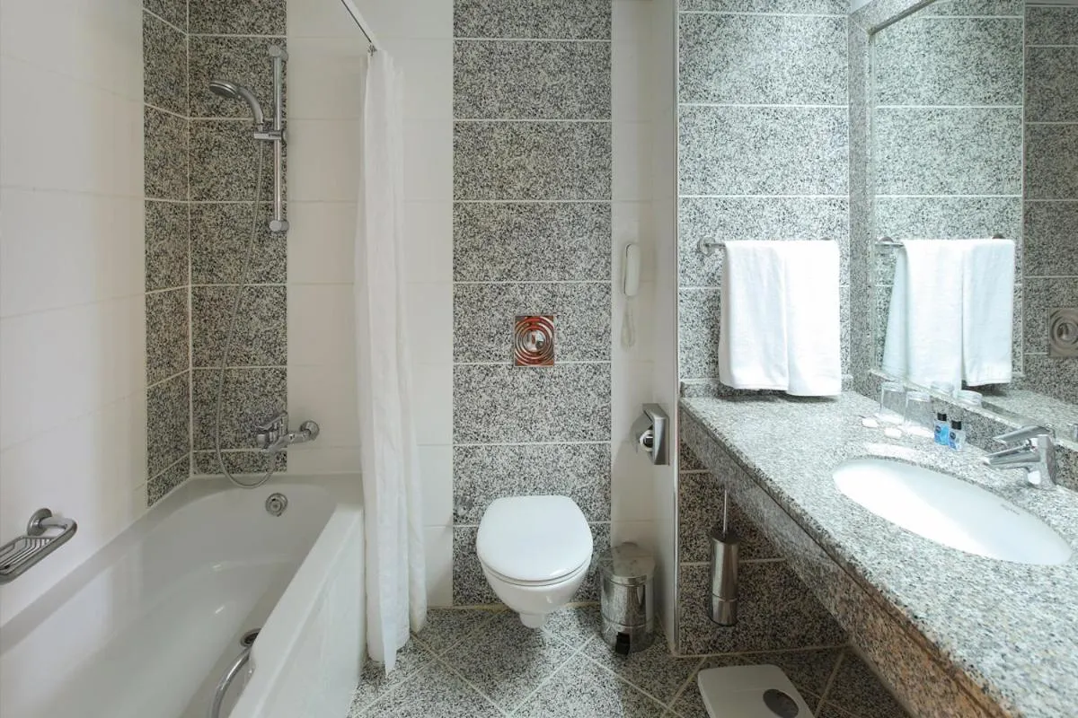 Toilet in Grand Cettia Hotel