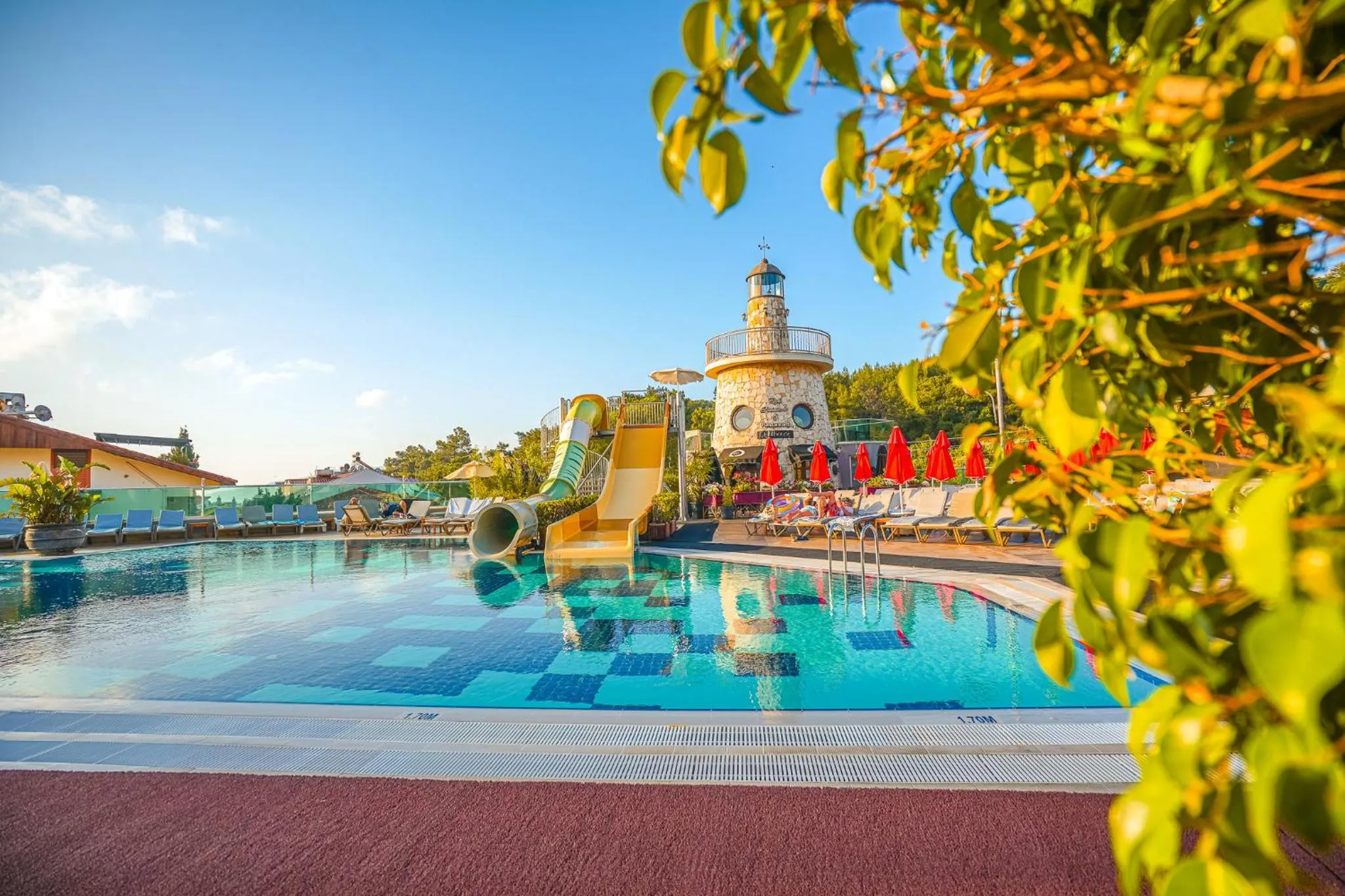 Swimming pool in Grand Cettia Hotel