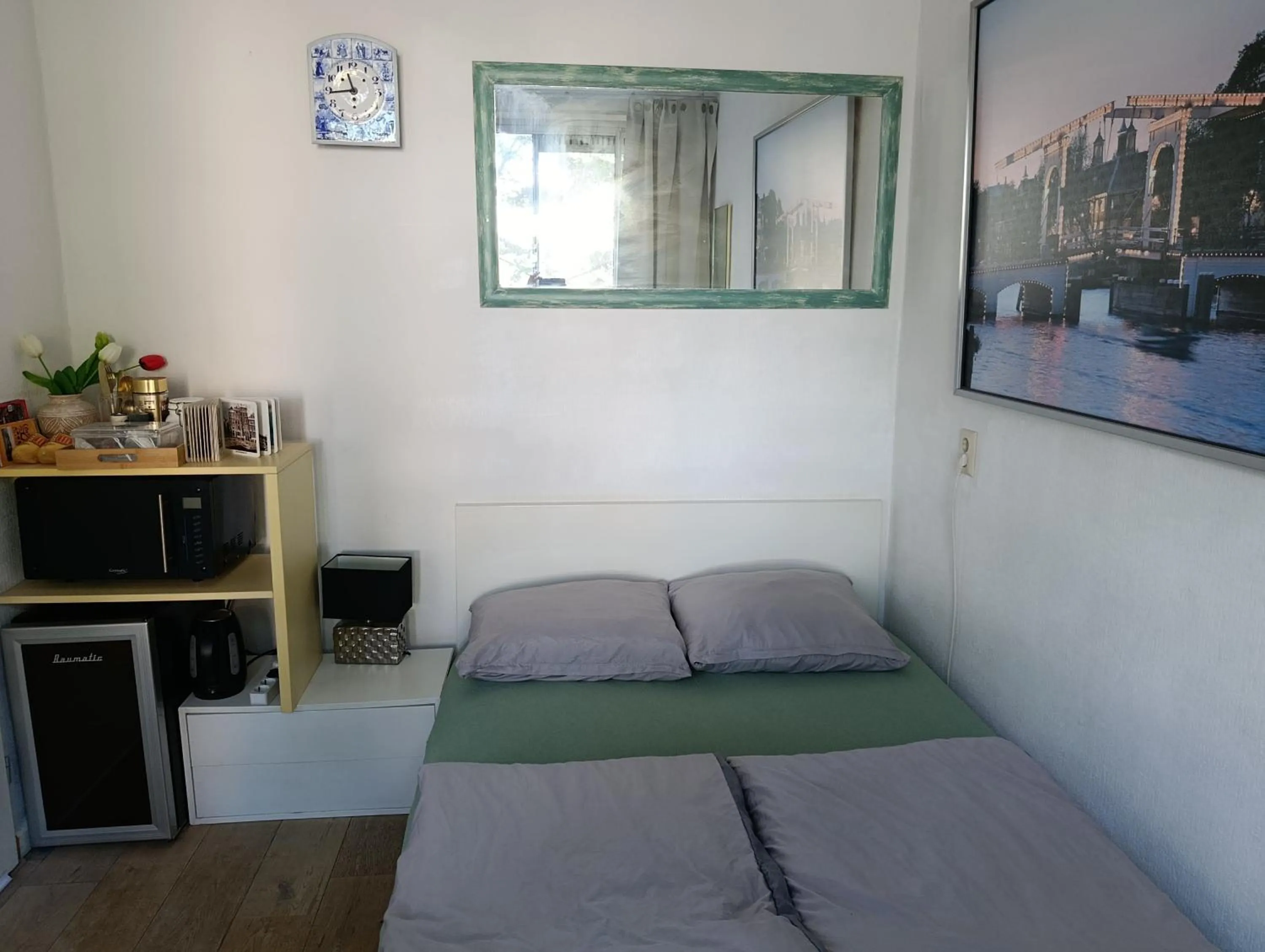 Bed in All you need, a comfy place