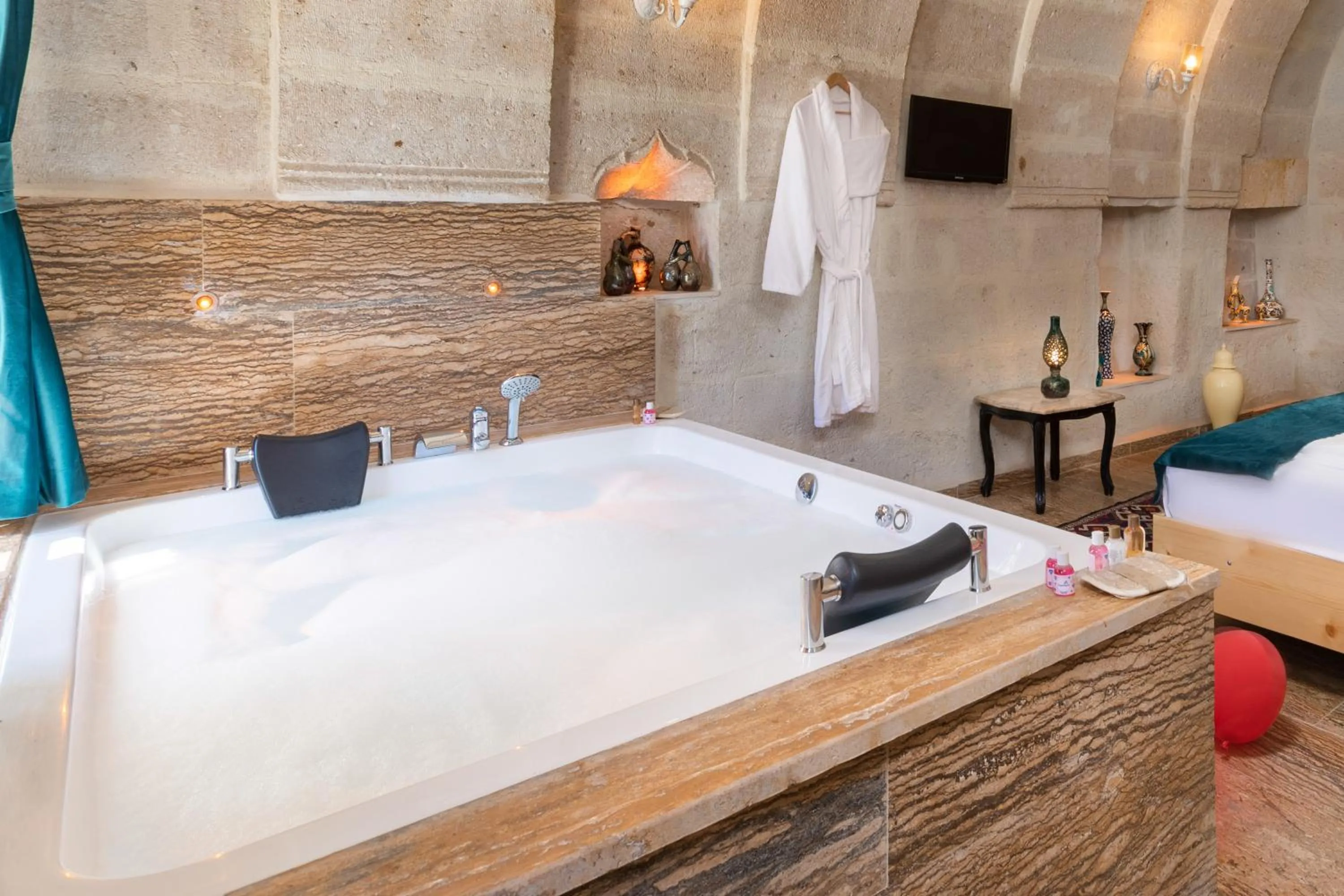 Massage, Bed in HacıAşık Konağı Butik Hotel