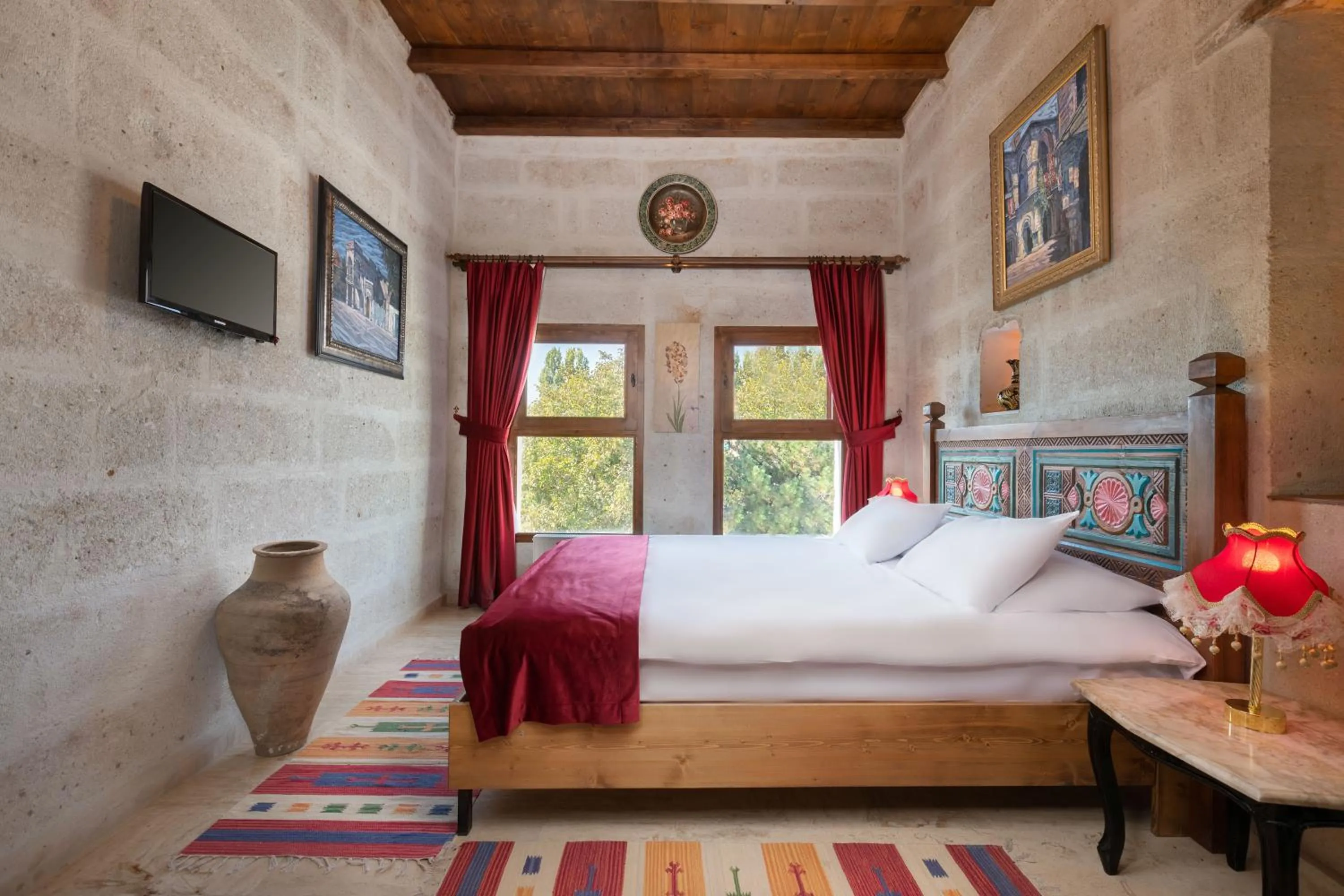 Bed in HacıAşık Konağı Butik Hotel