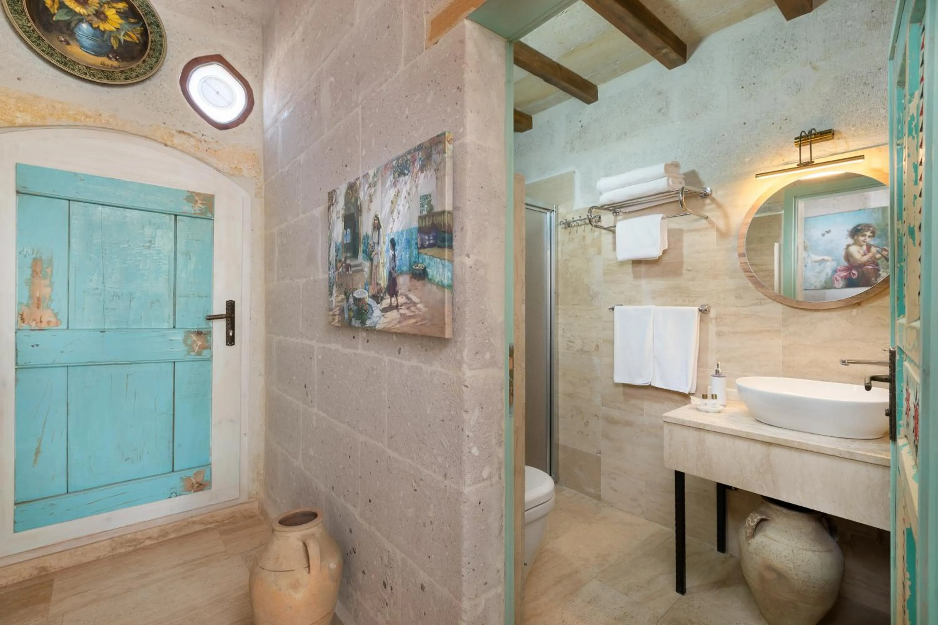 Shower in HacıAşık Konağı Butik Hotel