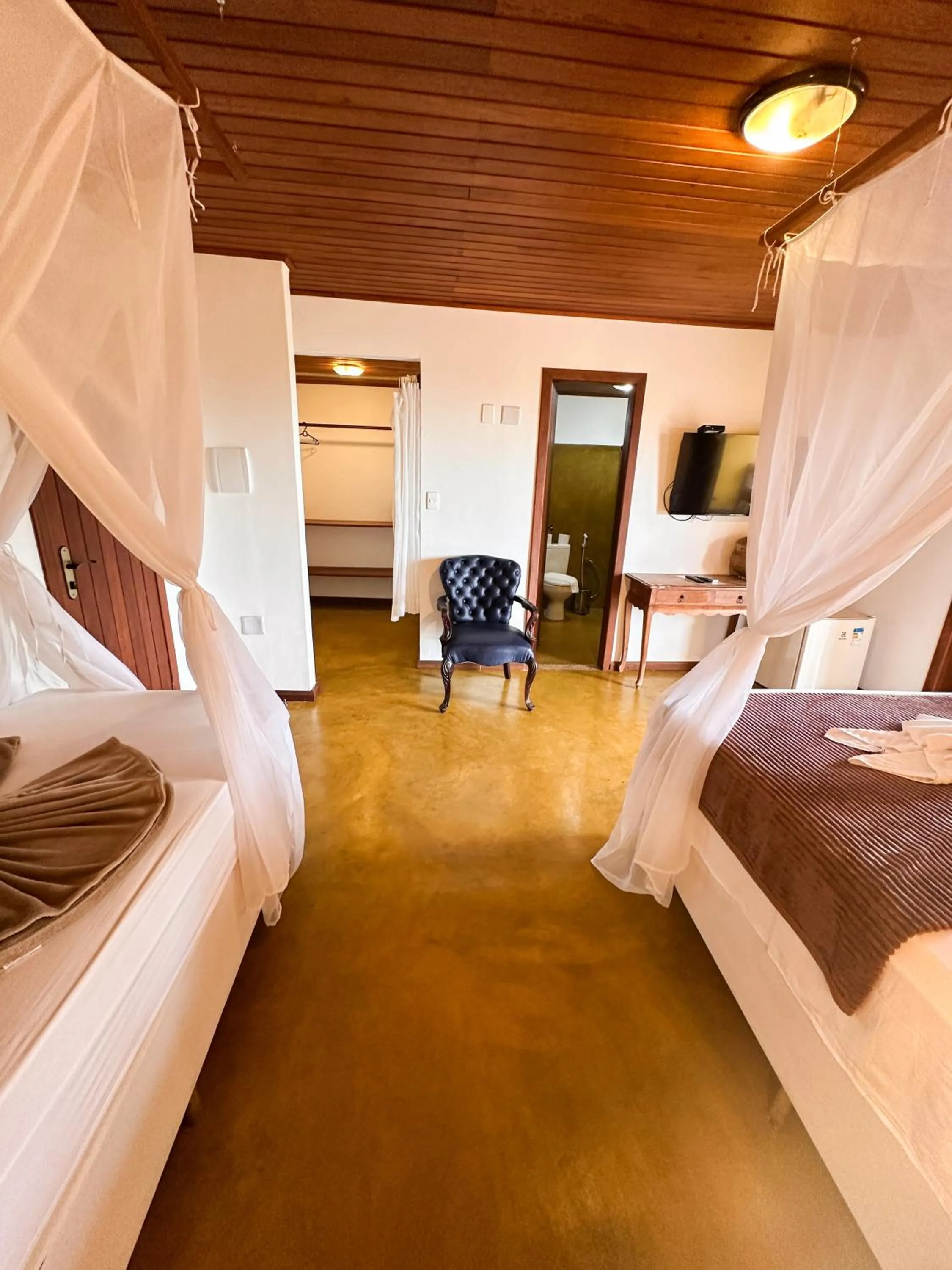 Bed in Pousada Arraial Colonial, Localizada no Centrinho e de Fácil Acesso a Praia e a Rua Mucugê