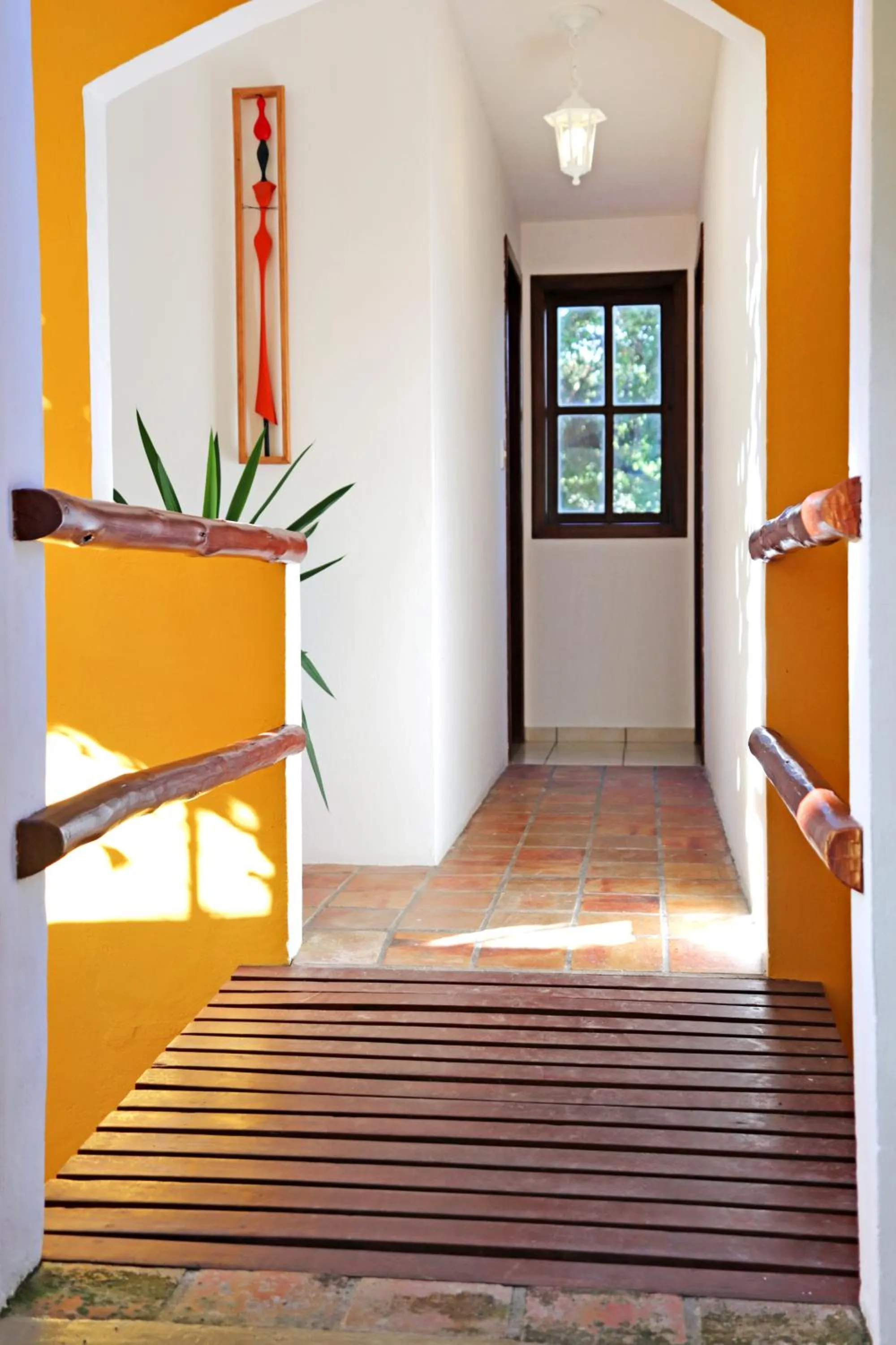 Decorative detail in Pousada Arraial Colonial, Localizada no Centrinho e de Fácil Acesso a Praia e a Rua Mucugê