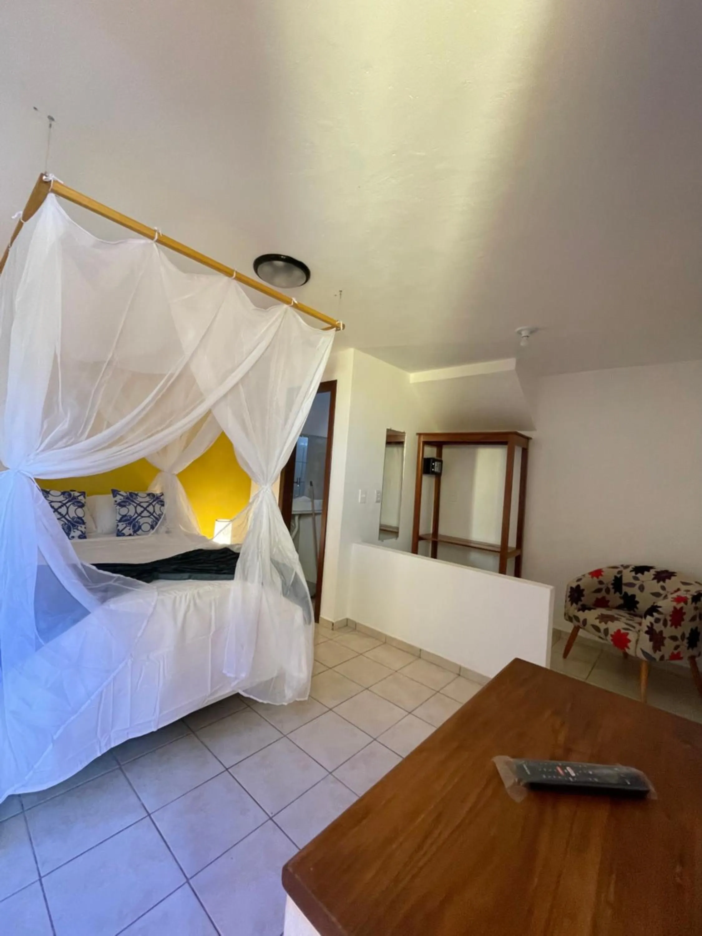 Bedroom, Bed in Pousada Arraial Colonial, Localizada no Centrinho e de Fácil Acesso a Praia e a Rua Mucugê