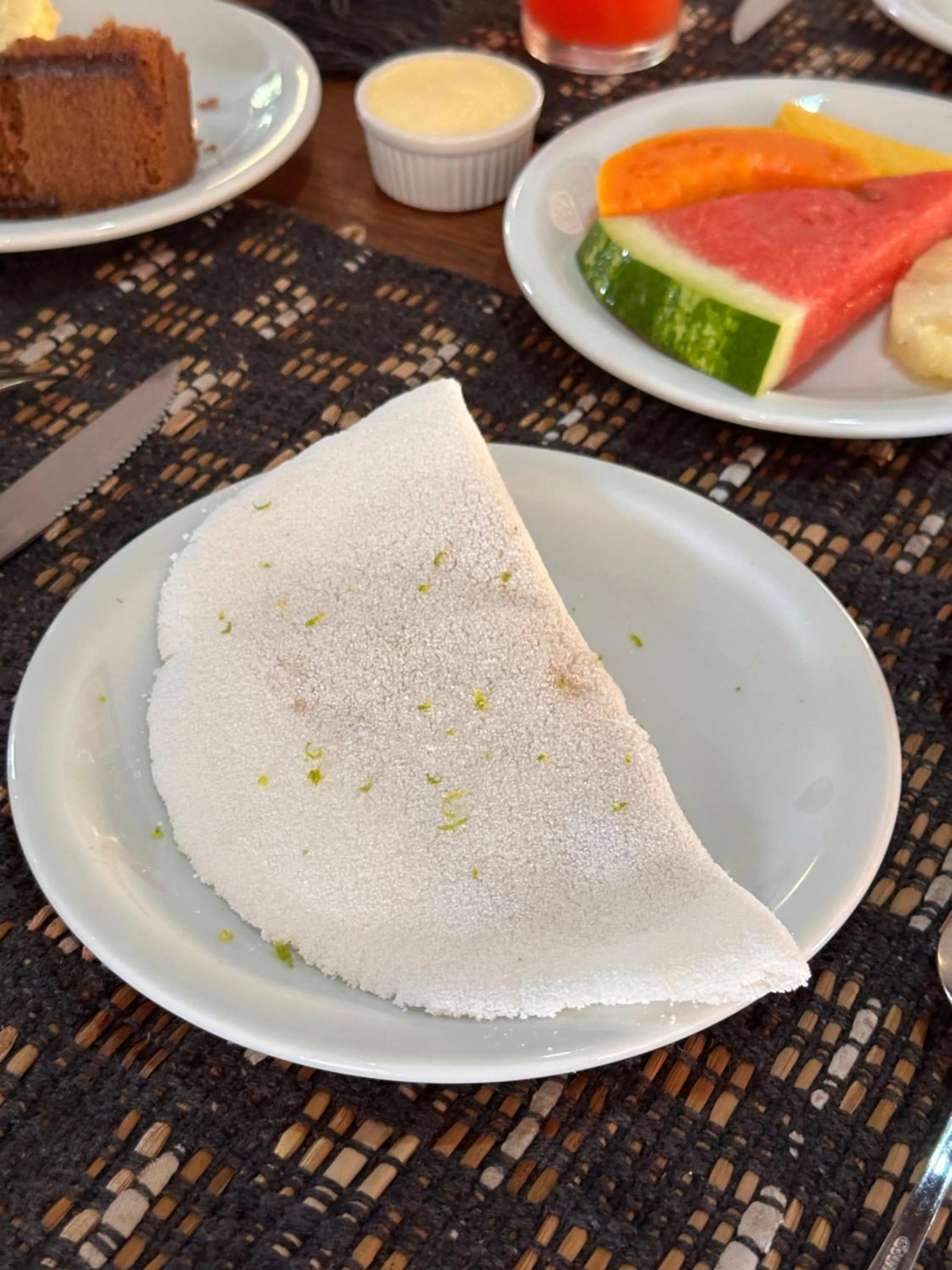 Breakfast in Pousada Arraial Colonial, Localizada no Centrinho e de Fácil Acesso a Praia e a Rua Mucugê